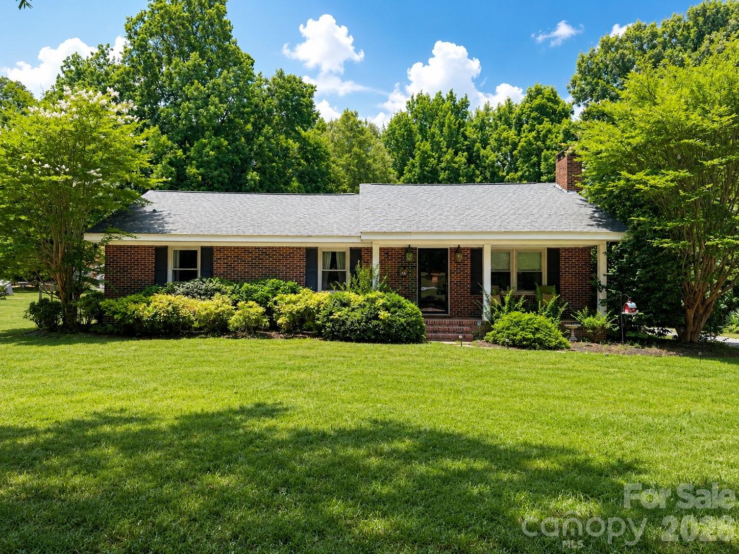 5965 Highway 97 Road Property Photo 1