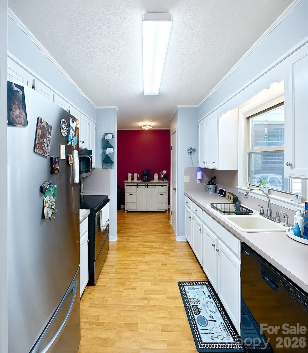 5965 Highway 97 Road Property Photo 3