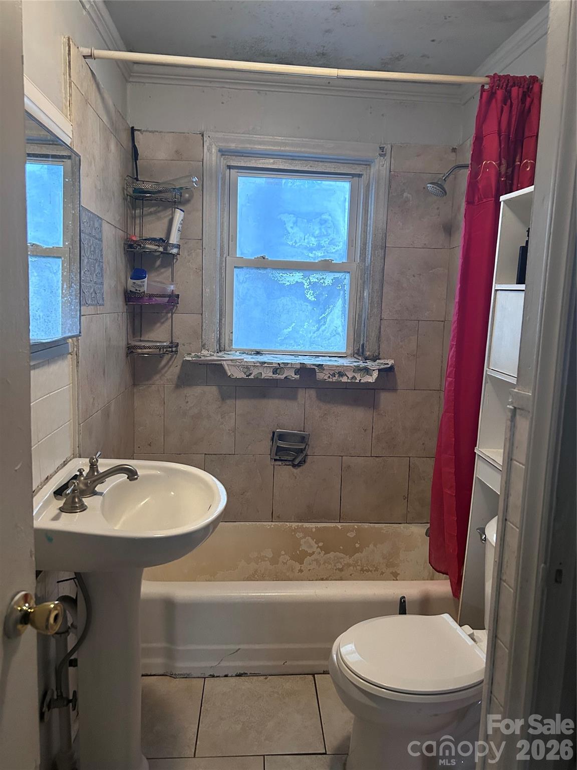 317 S Yates Street Property Photo 10