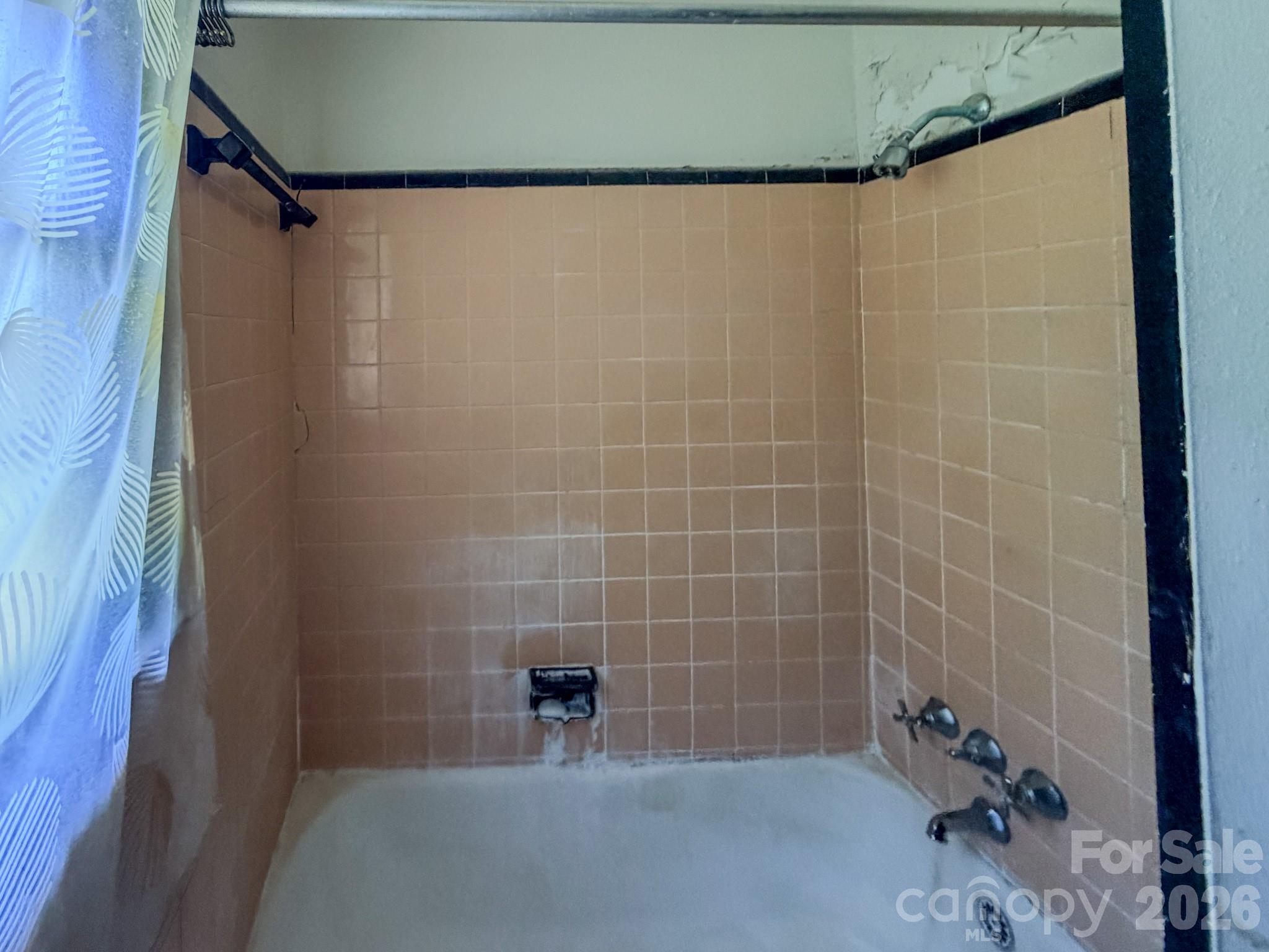 929 Mt Gallant Drive Property Photo 9