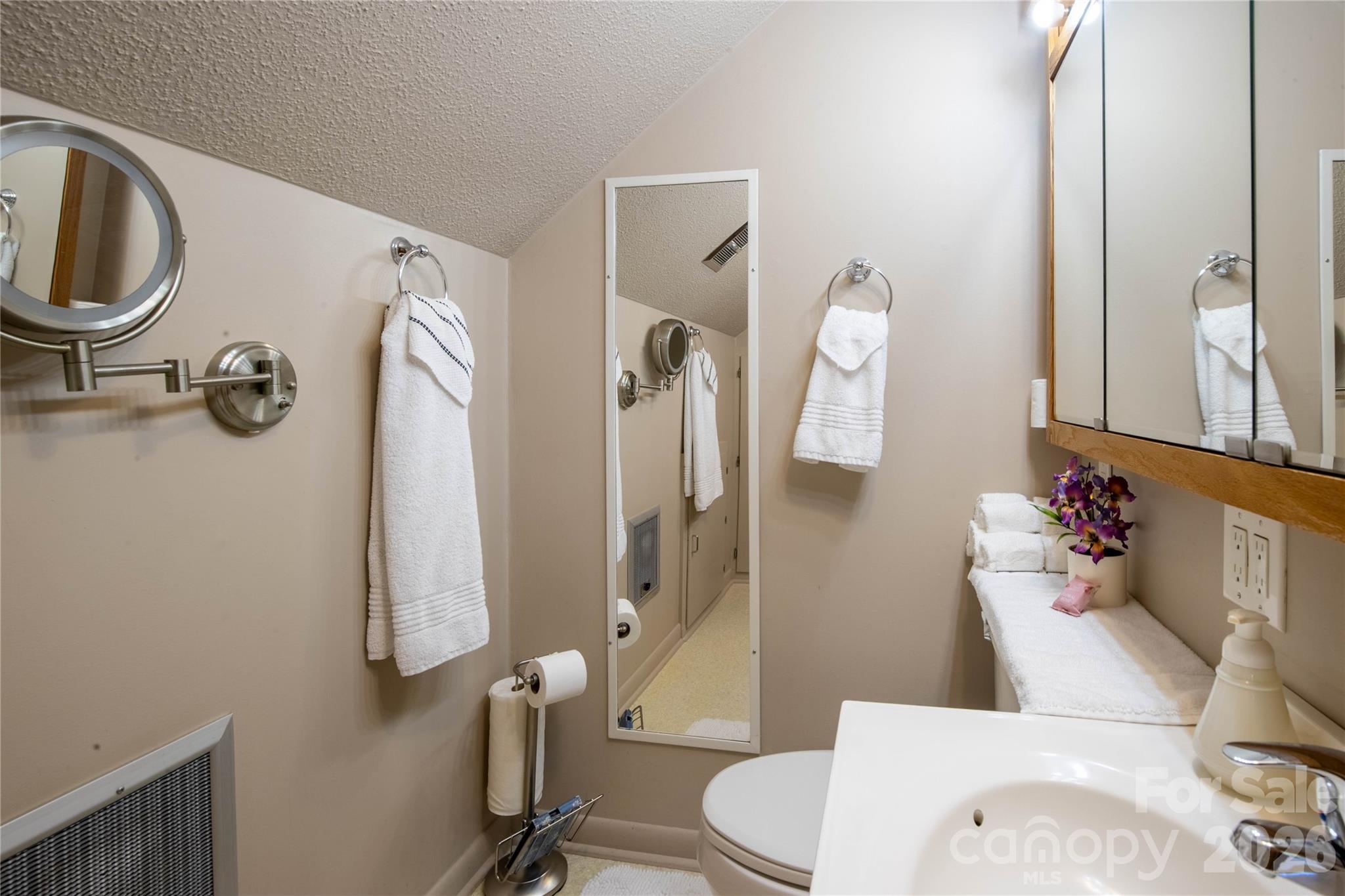 93 Franklin Crest Road Property Photo 38