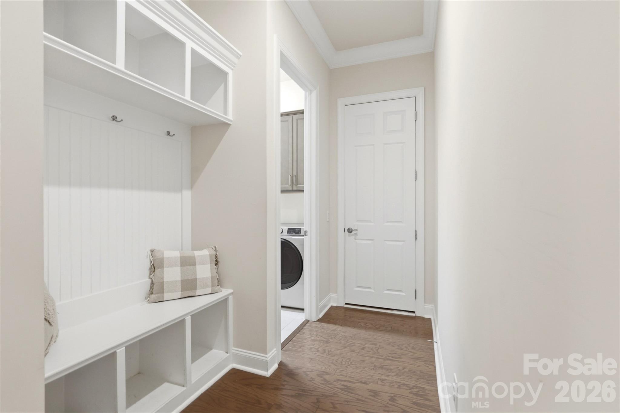 5701 Regal Way Property Photo 26