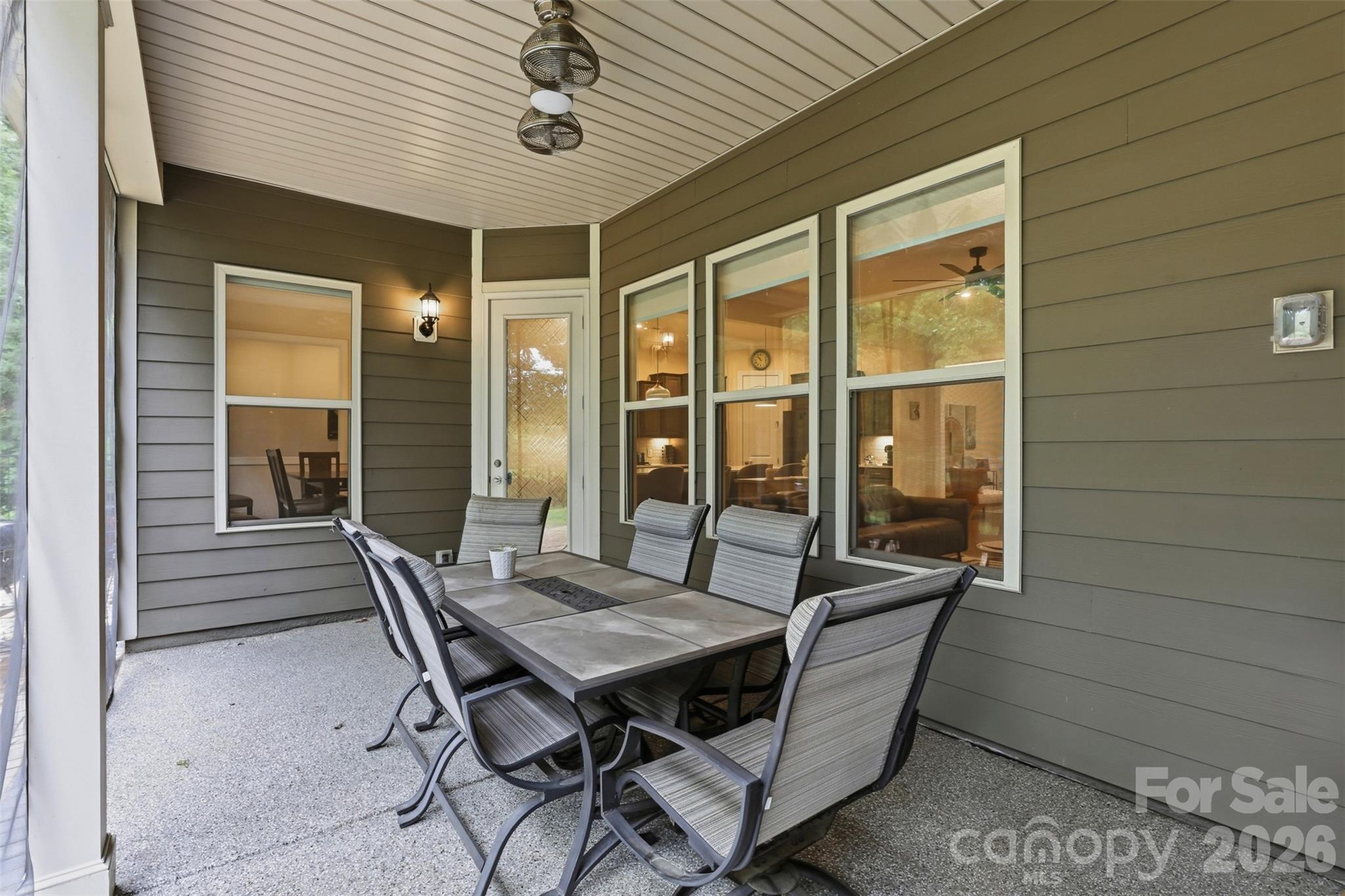 5701 Regal Way Property Photo 31