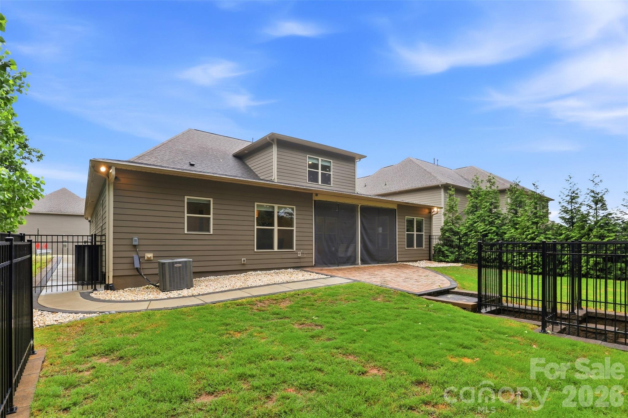 5701 Regal Way Property Photo 36