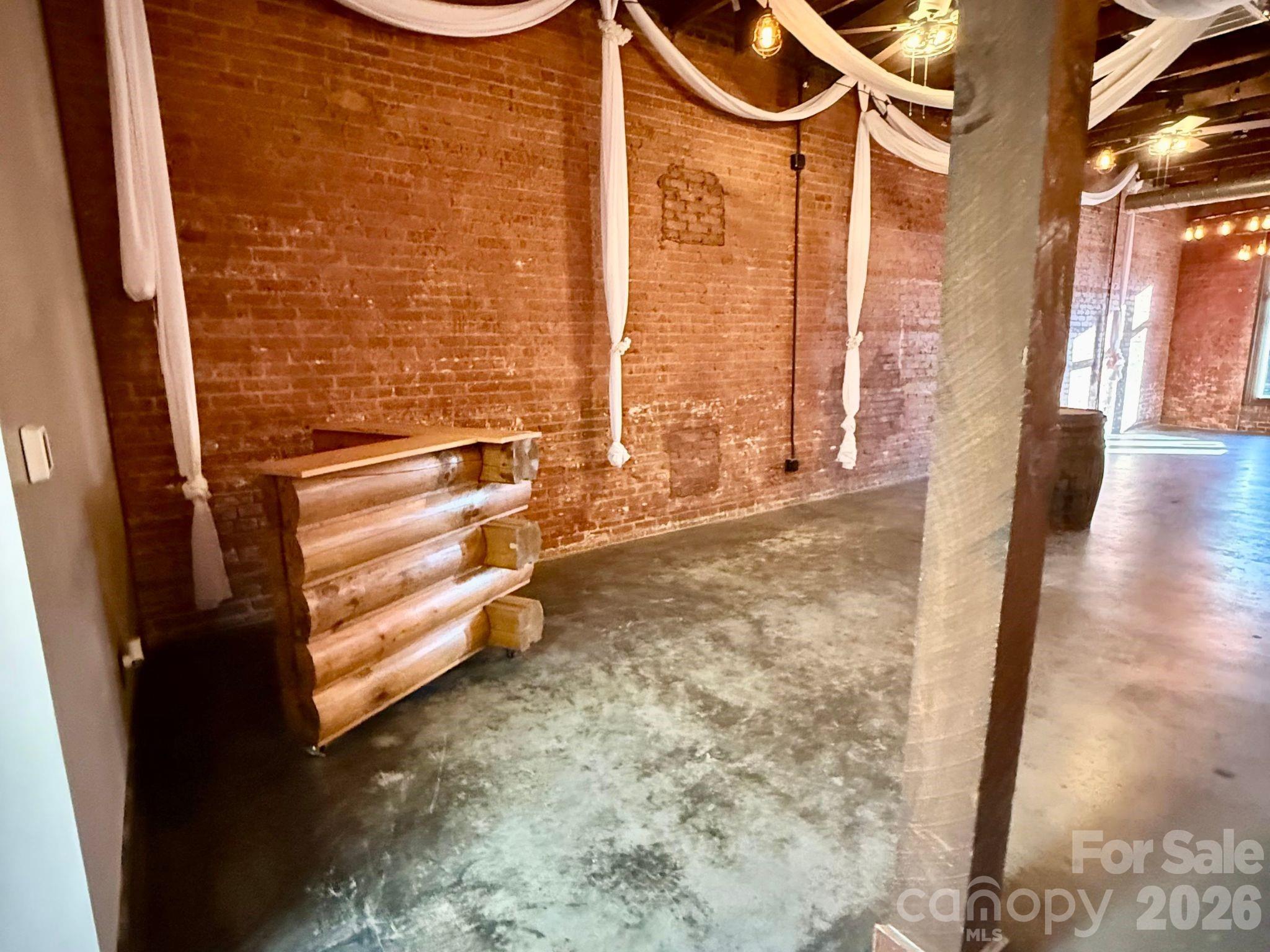 28 E Main Street Property Photo 6