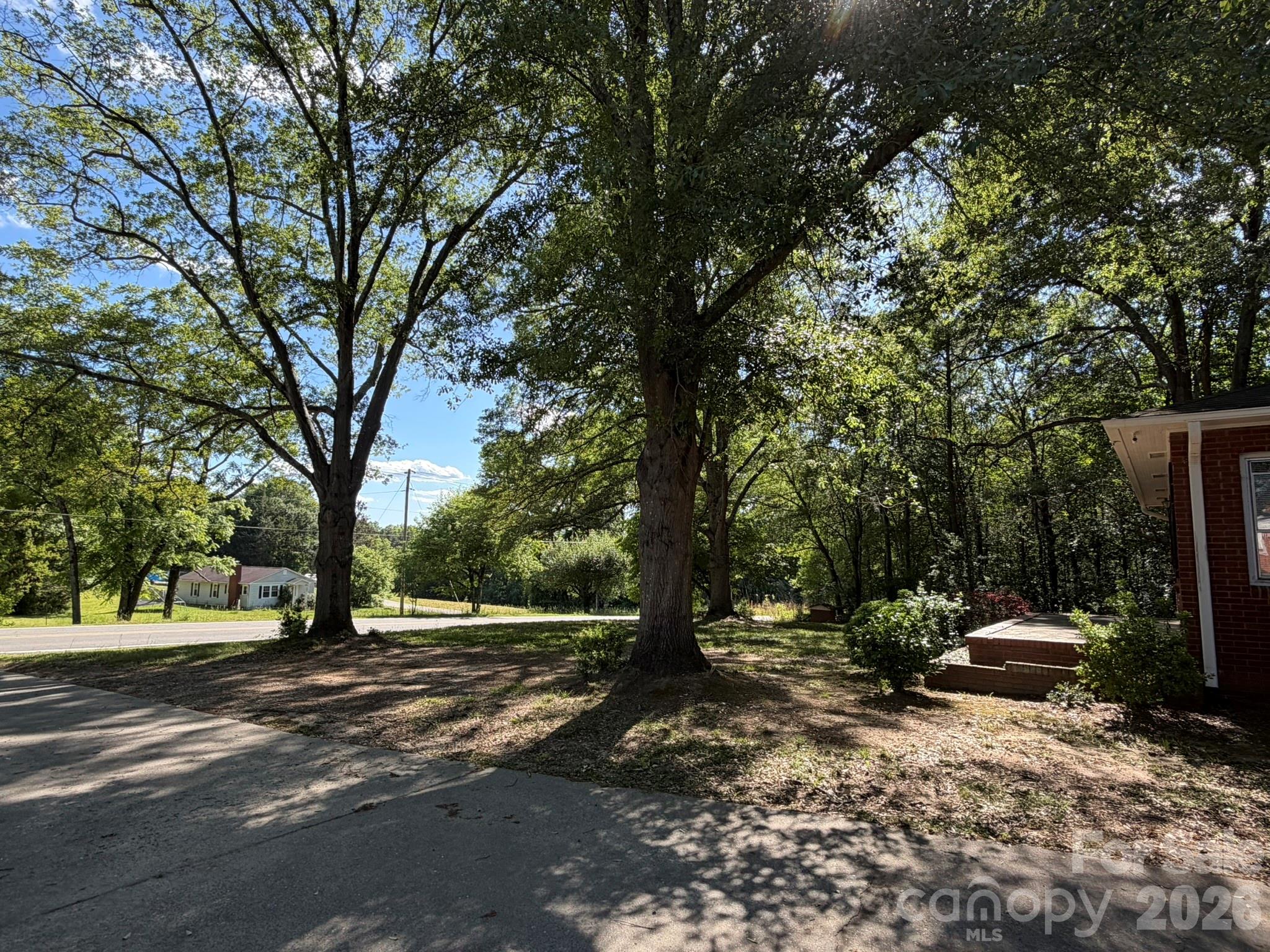 382 Alexis High Shoals Road Property Photo 6