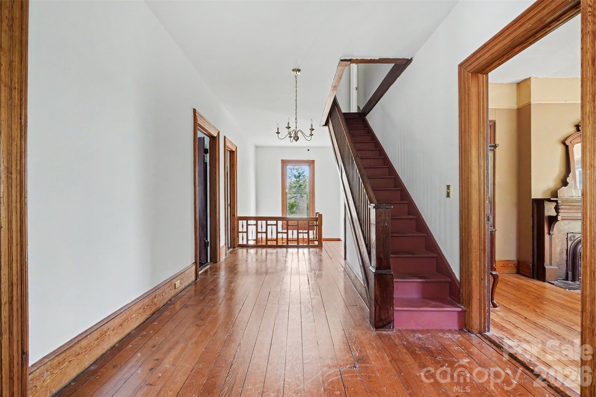 404 W Kerr Street Property Photo 22