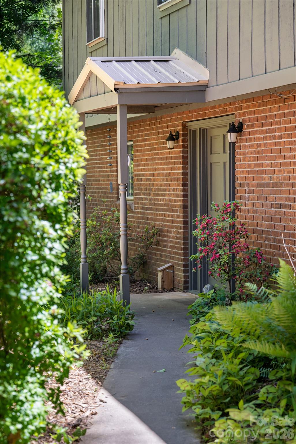 1 Beaverdam Knoll Road Property Photo 3