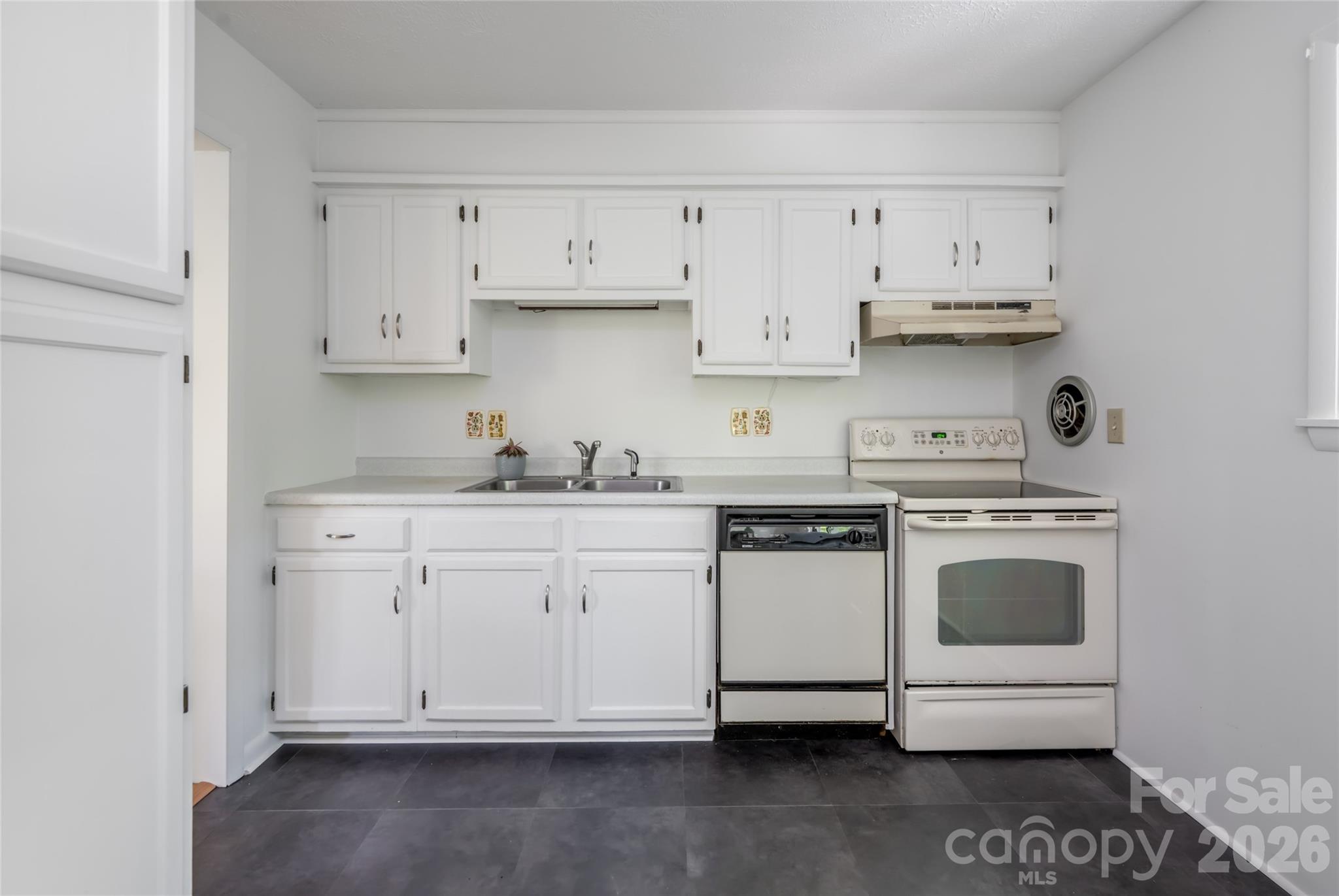 1 Beaverdam Knoll Road Property Photo 26