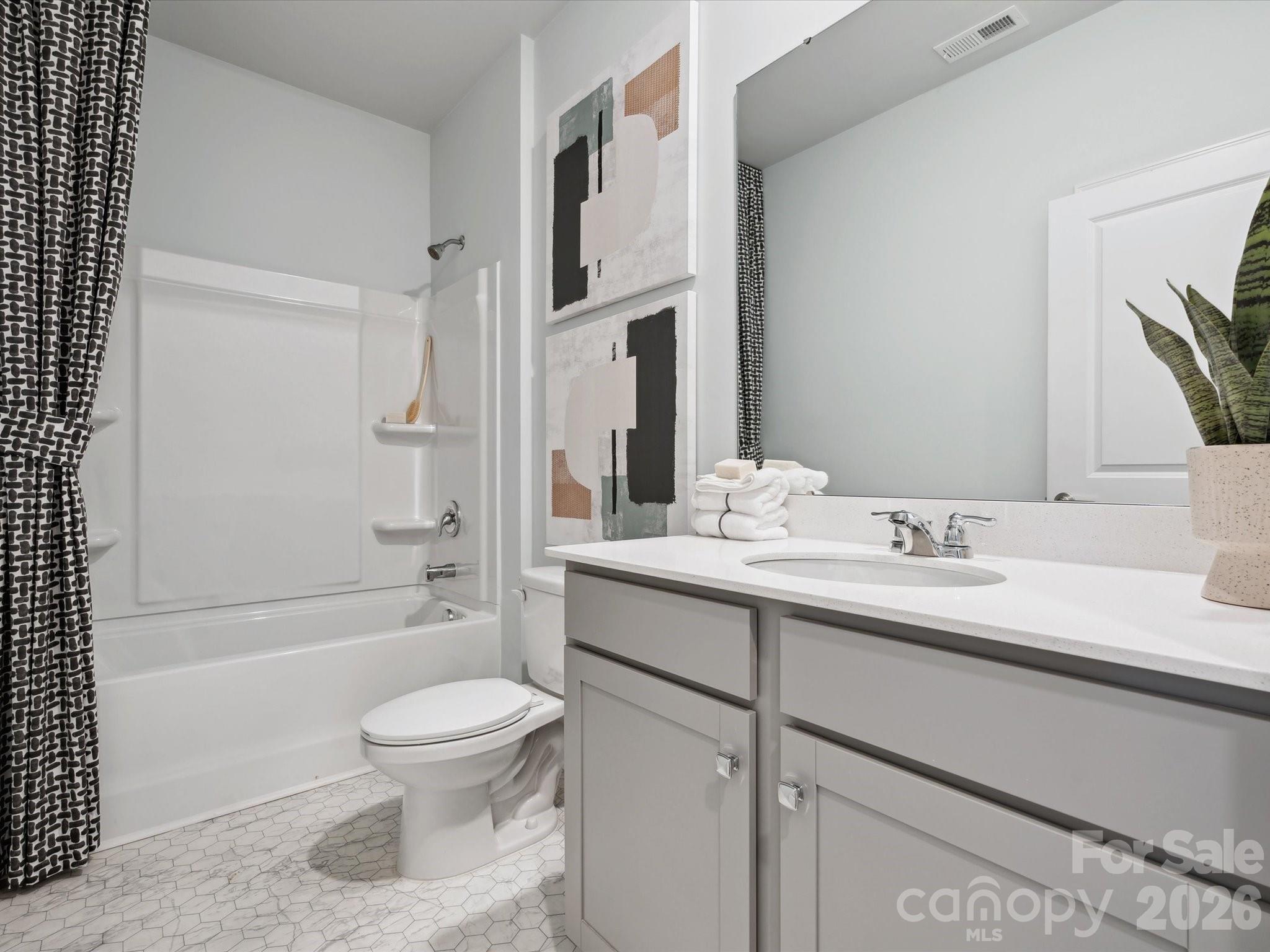 5036 Puddle Pond Road Property Photo 4