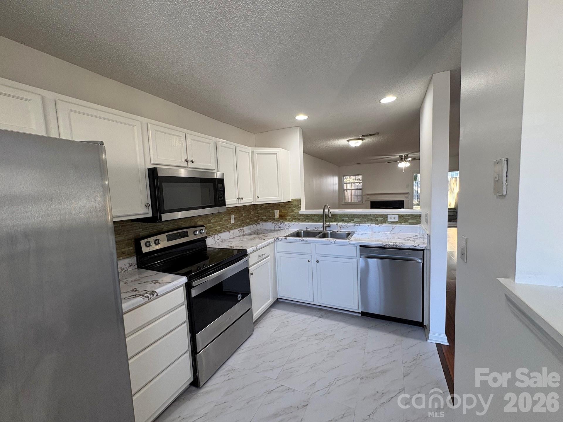 15415 Asterwind Court Property Photo 6
