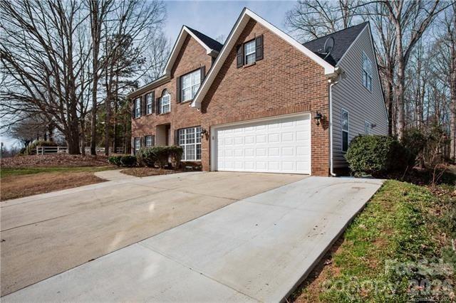 815 Knightsbridge Road Property Photo 2