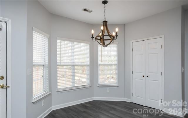 815 Knightsbridge Road Property Photo 12
