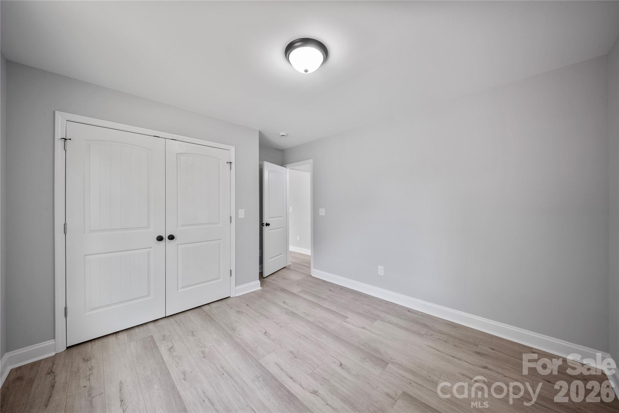 303 W 9th Street Property Photo 19