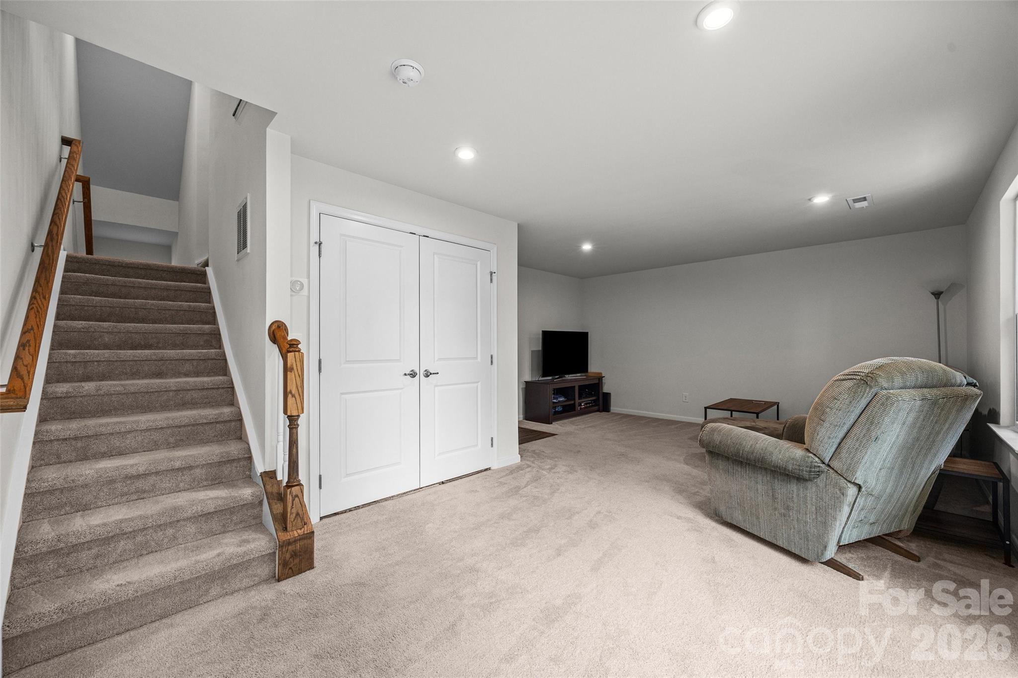 2605 Grantham Place Drive Property Photo 26