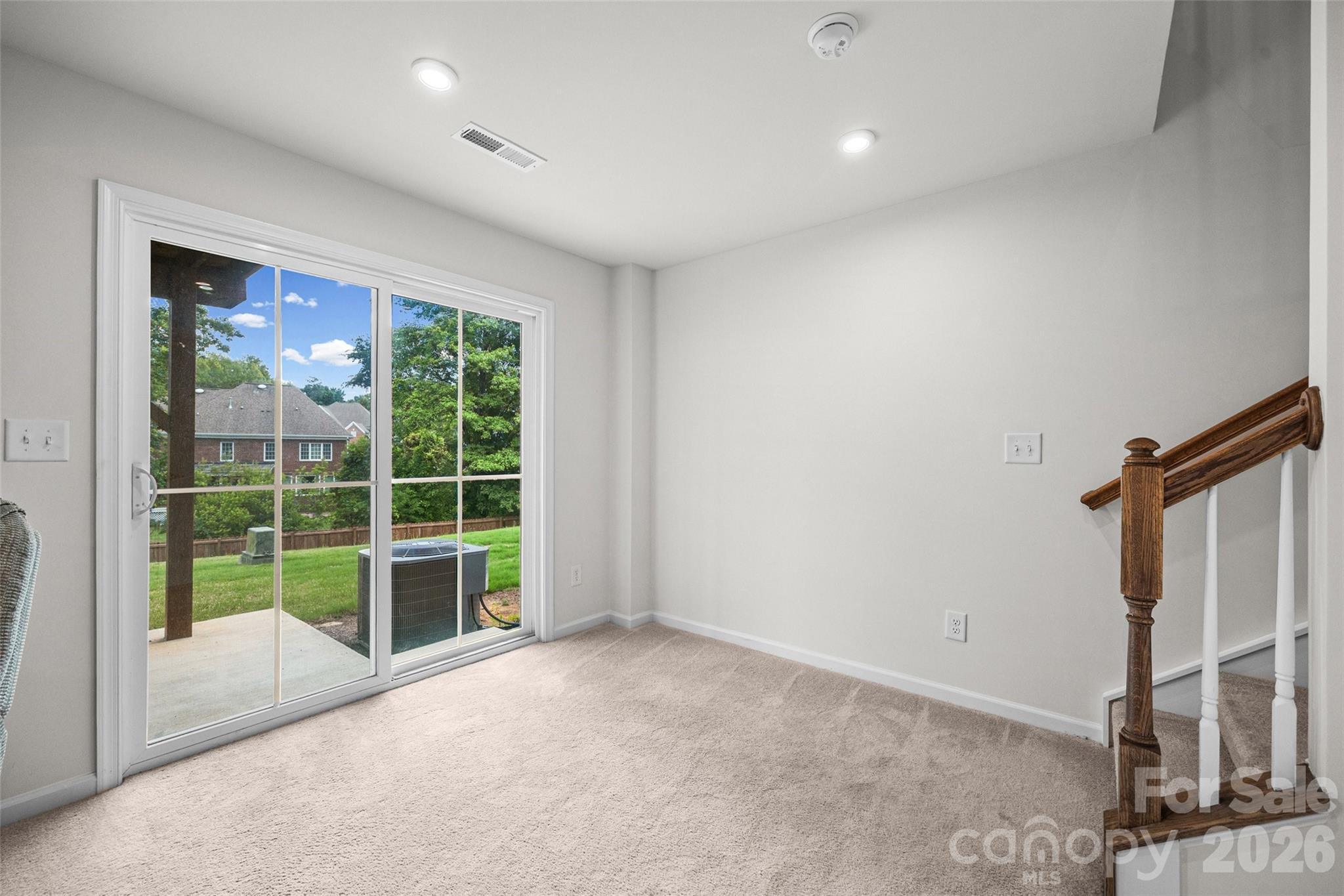 2605 Grantham Place Drive Property Photo 27