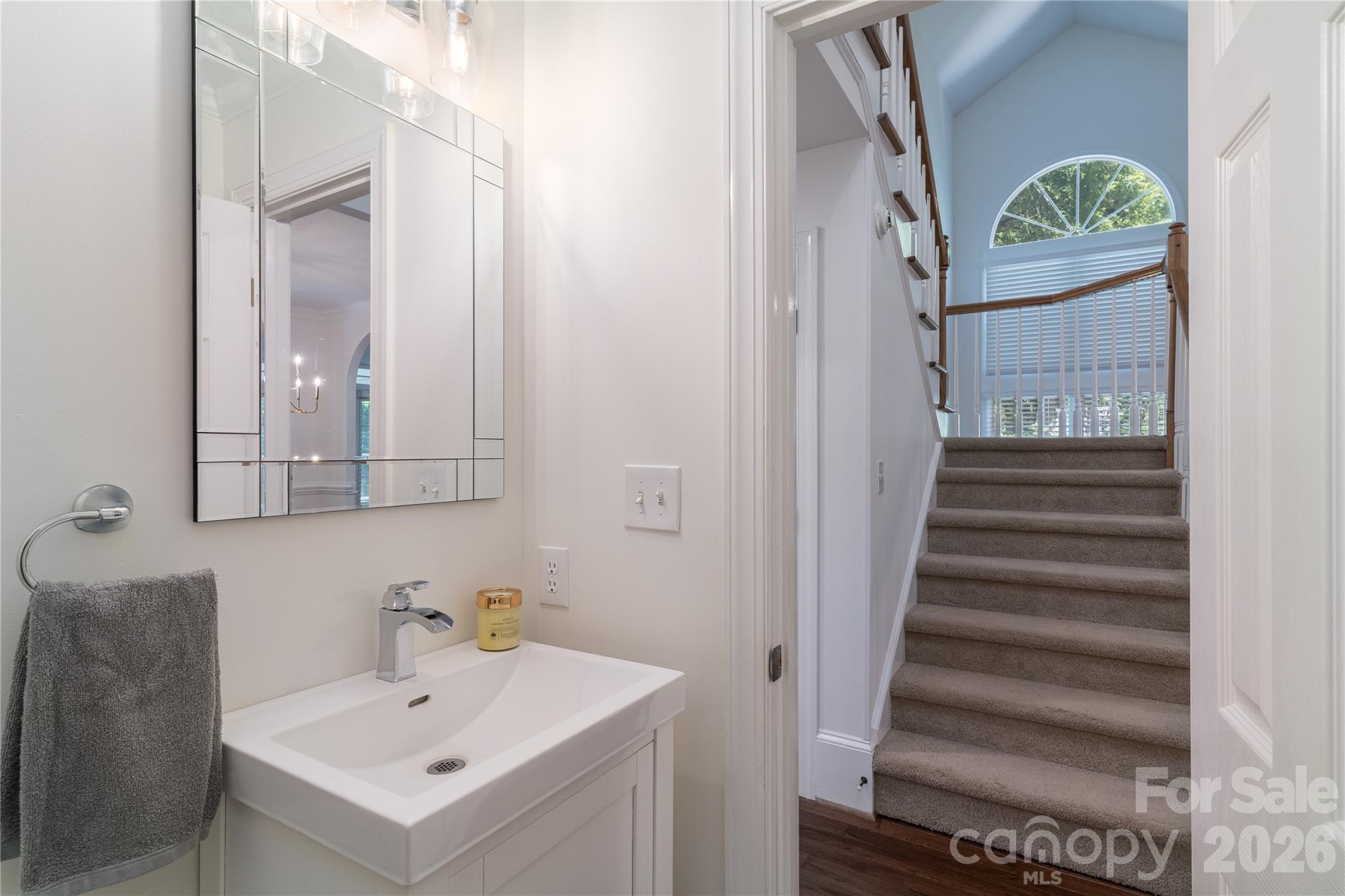 21121 Blakely Shores Drive Property Photo 8