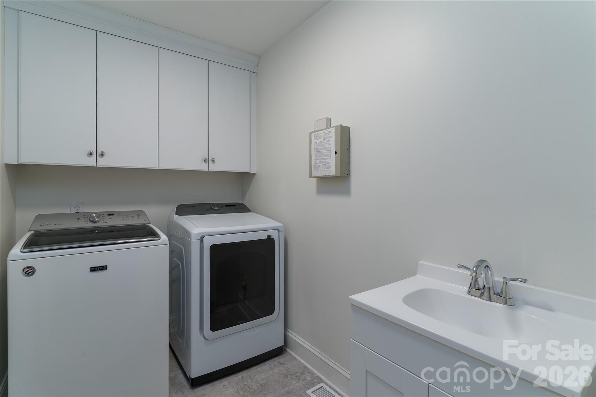 21121 Blakely Shores Drive Property Photo 17