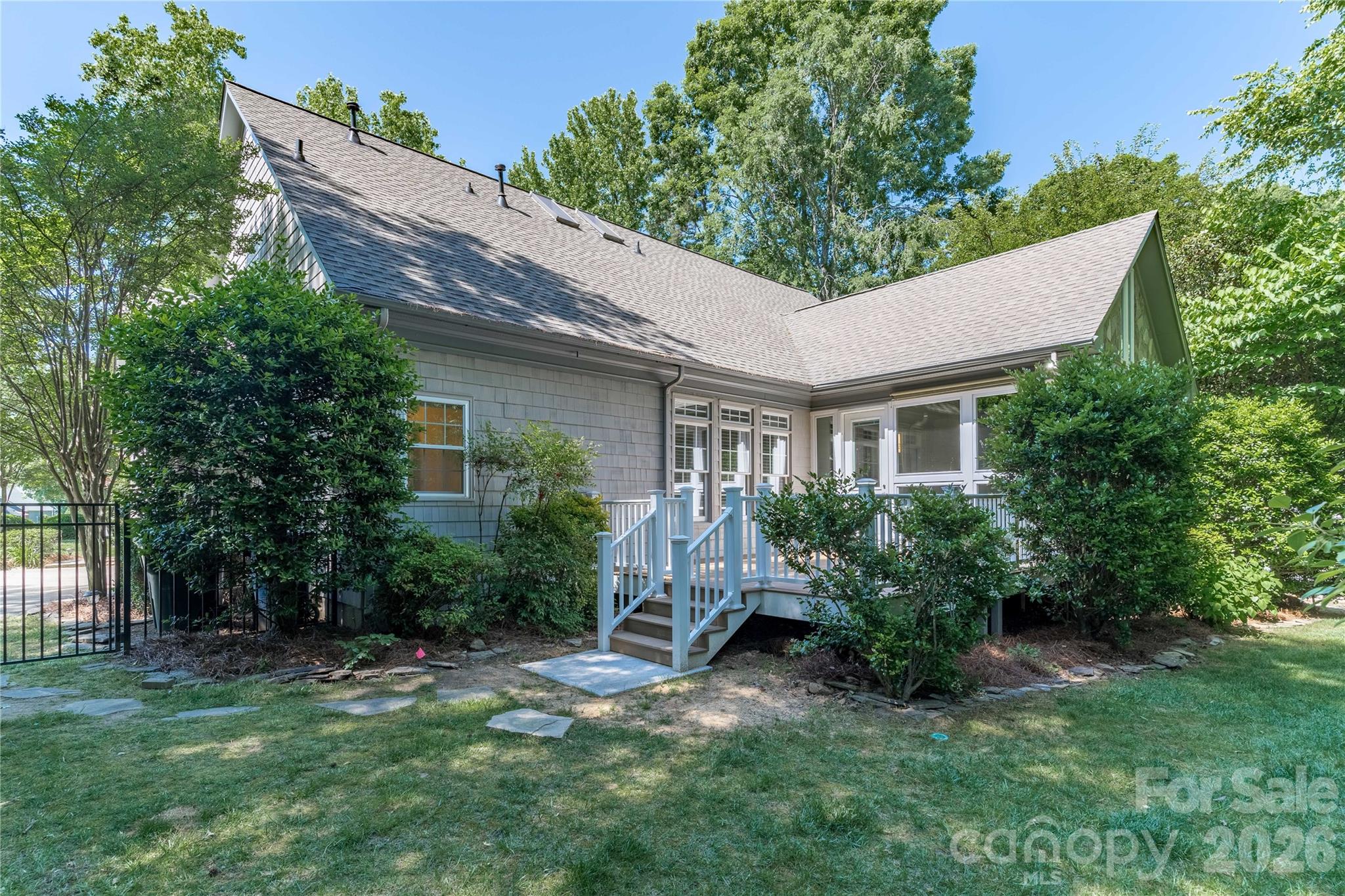21121 Blakely Shores Drive Property Photo 39