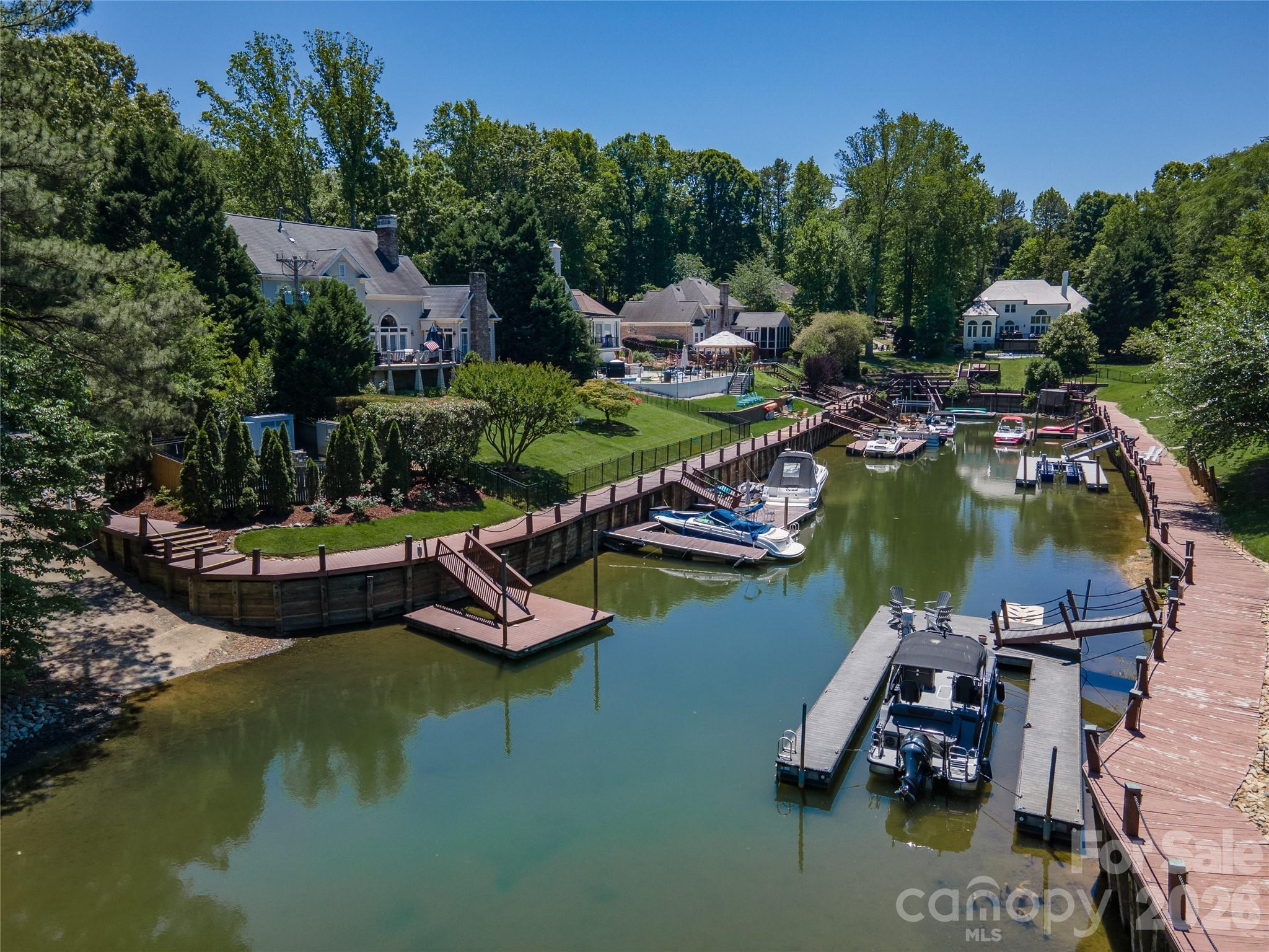 21121 Blakely Shores Drive Property Photo 46