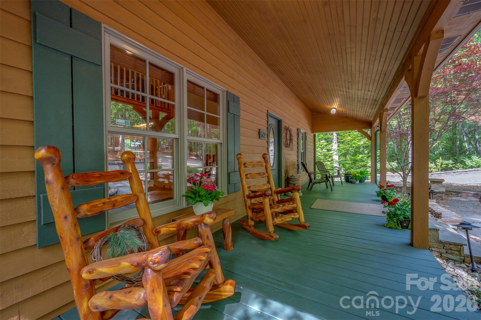512 Indian Forest Drive Property Photo 6