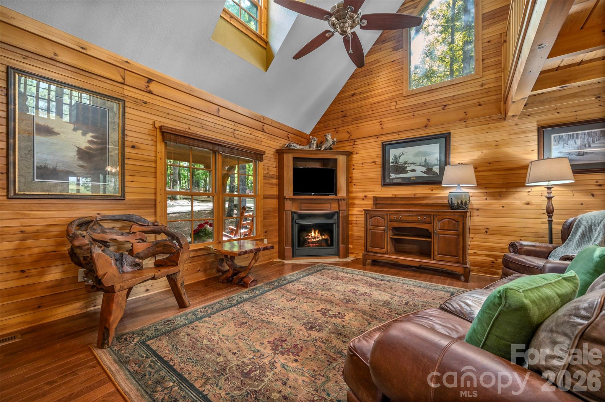 512 Indian Forest Drive Property Photo 9