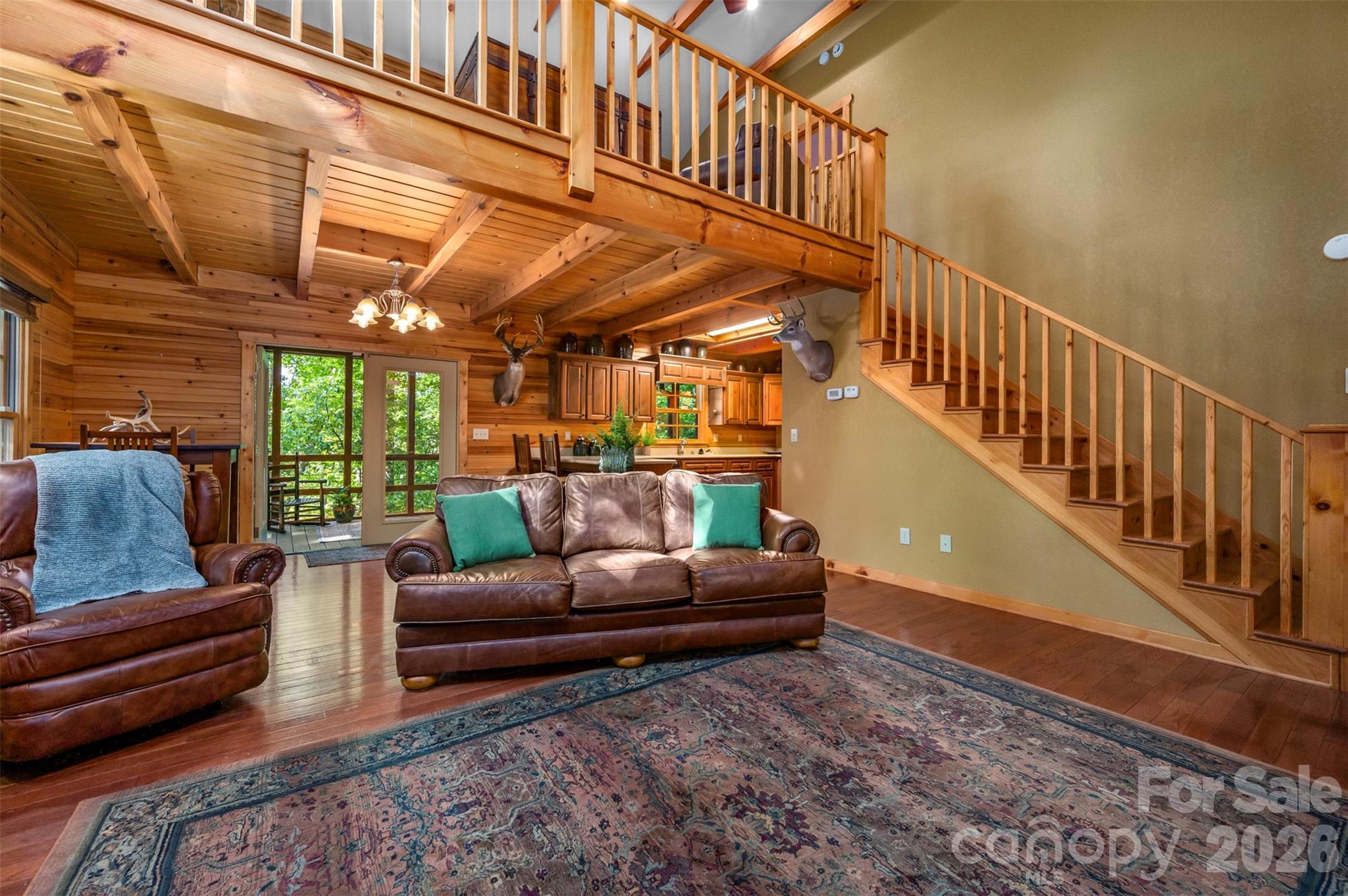 512 Indian Forest Drive Property Photo 10