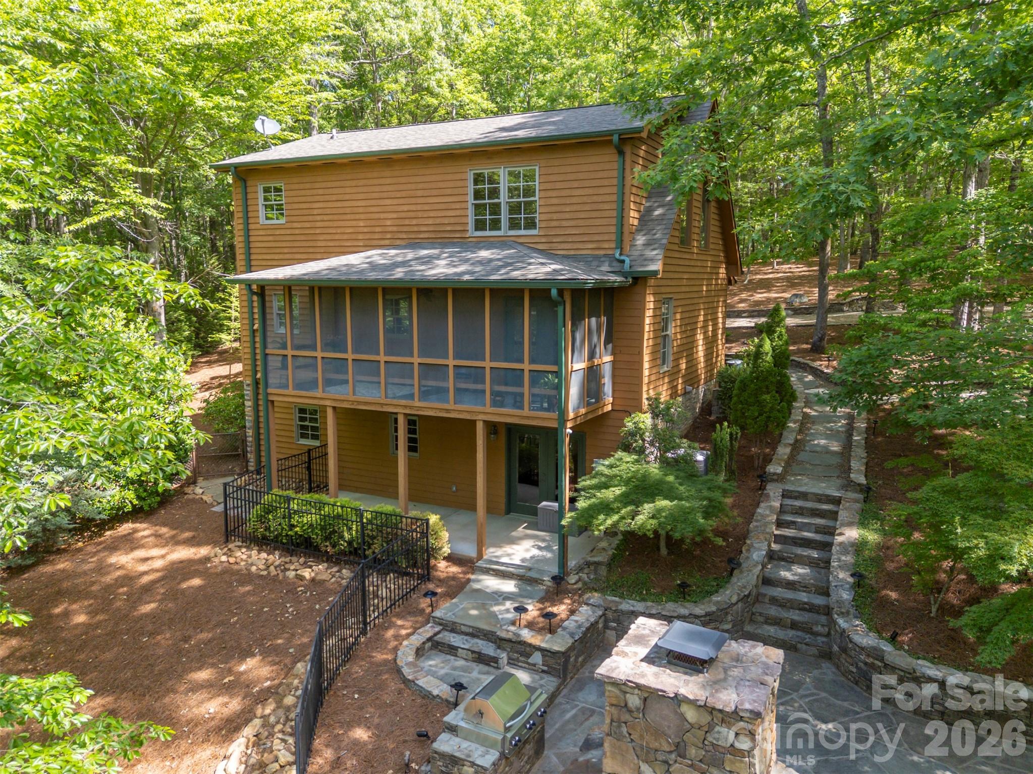 512 Indian Forest Drive Property Photo 42