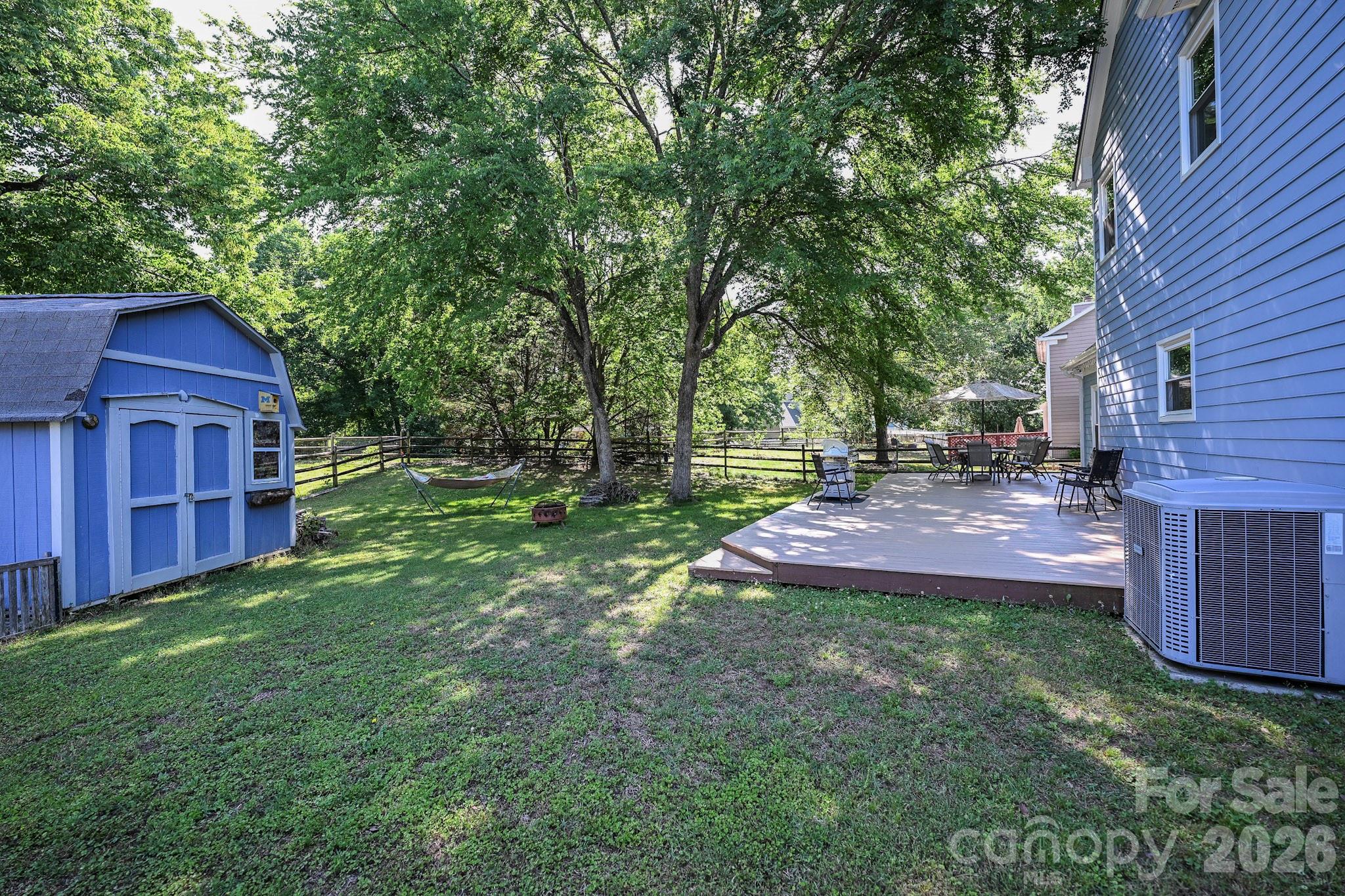 9101 Castlebay Drive Property Photo 8
