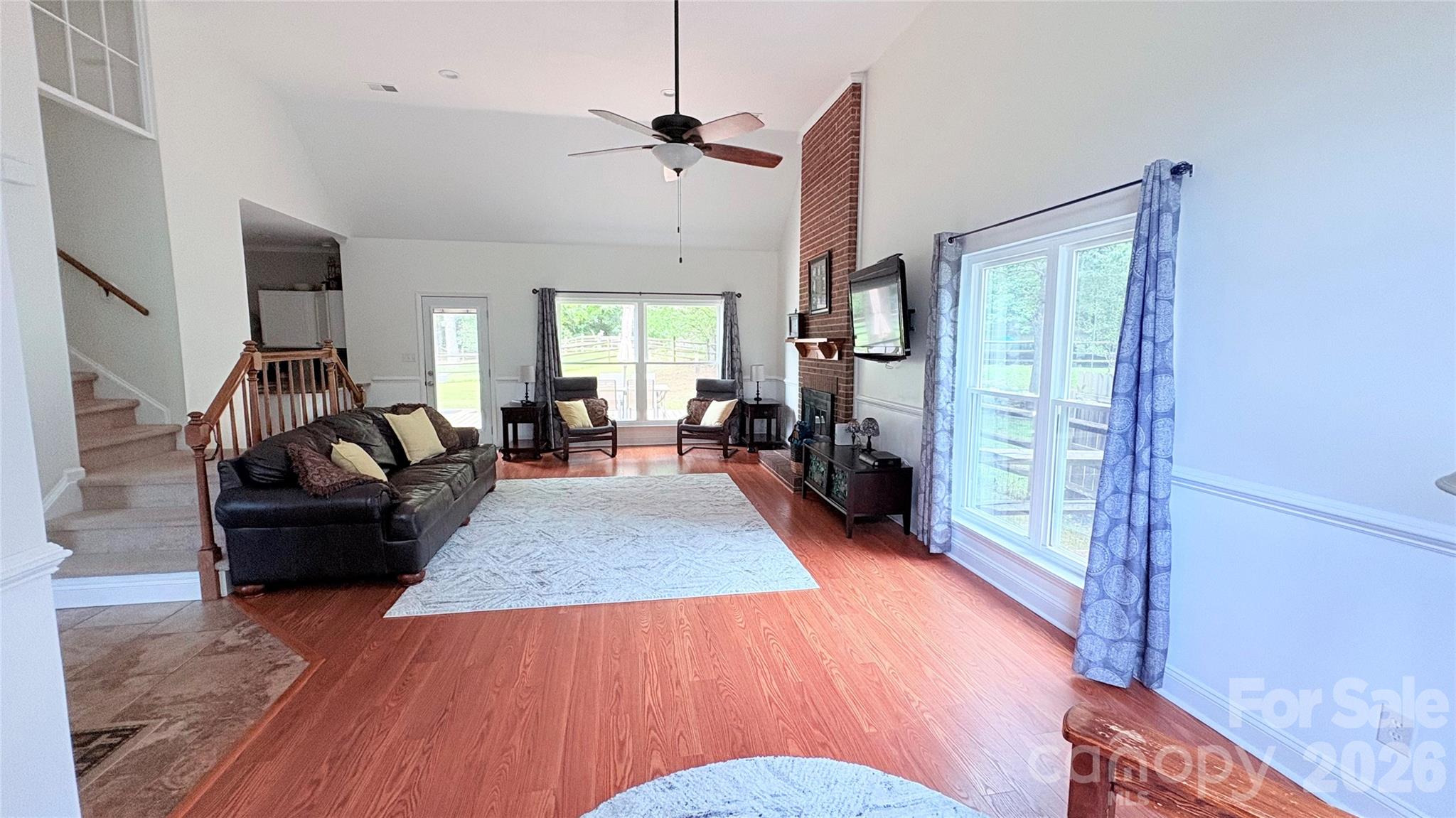 9101 Castlebay Drive Property Photo 23