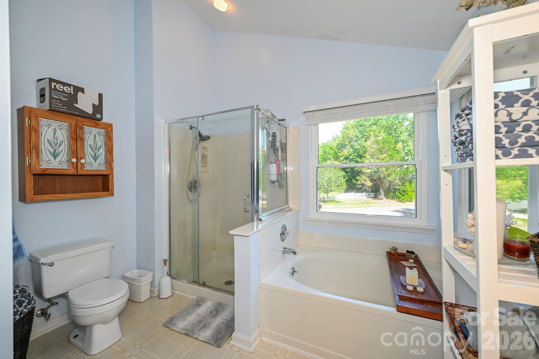 9101 Castlebay Drive Property Photo 37