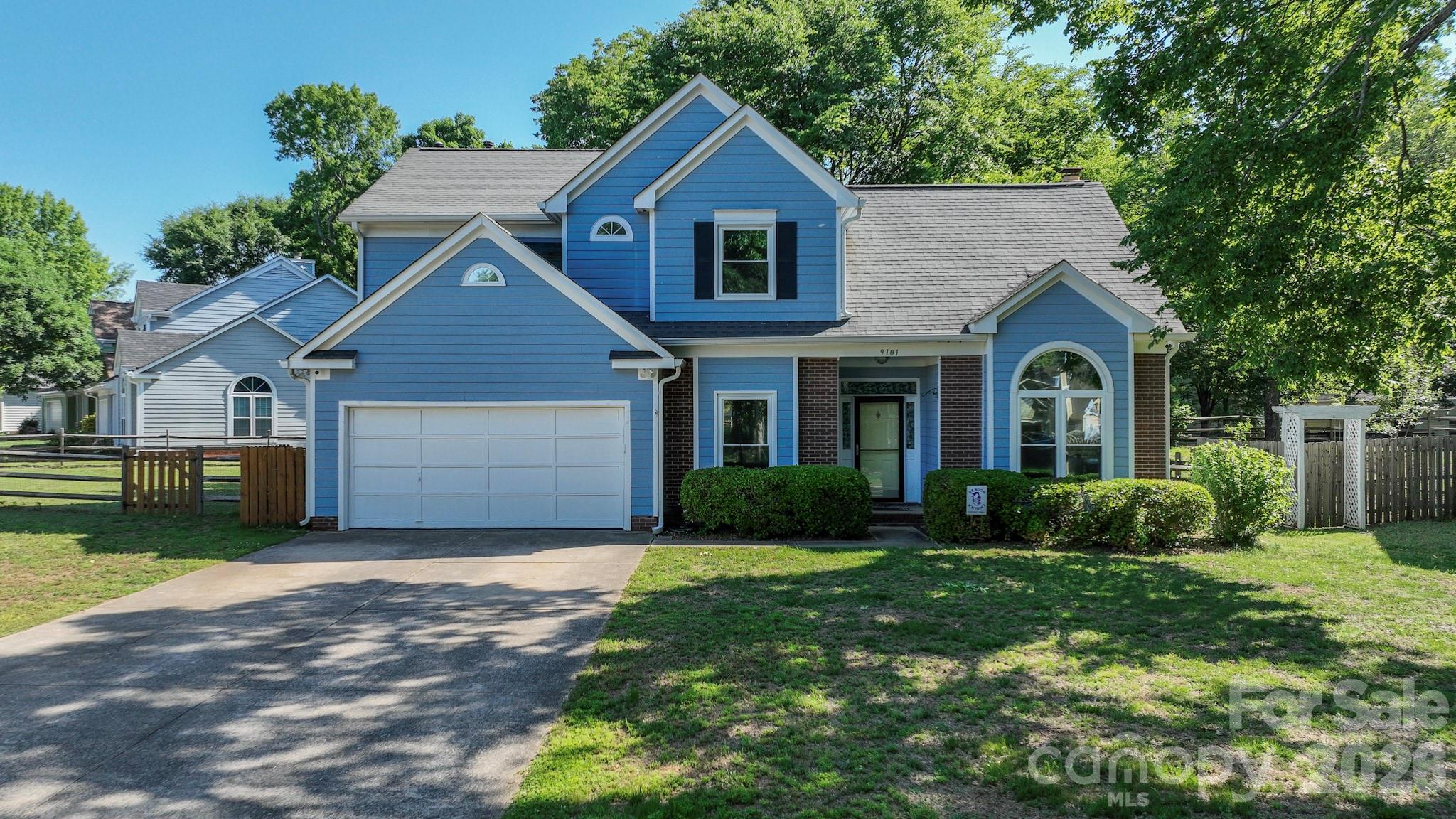 9101 Castlebay Drive Property Photo 45