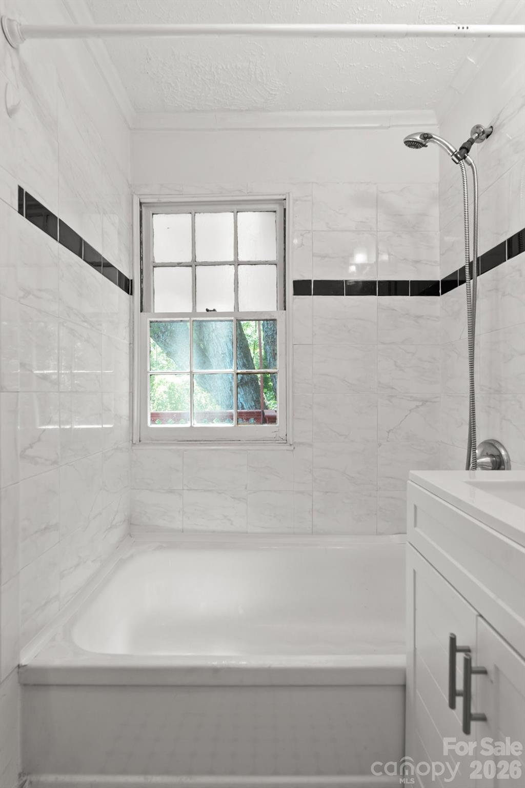224 Aurora Drive Property Photo 23