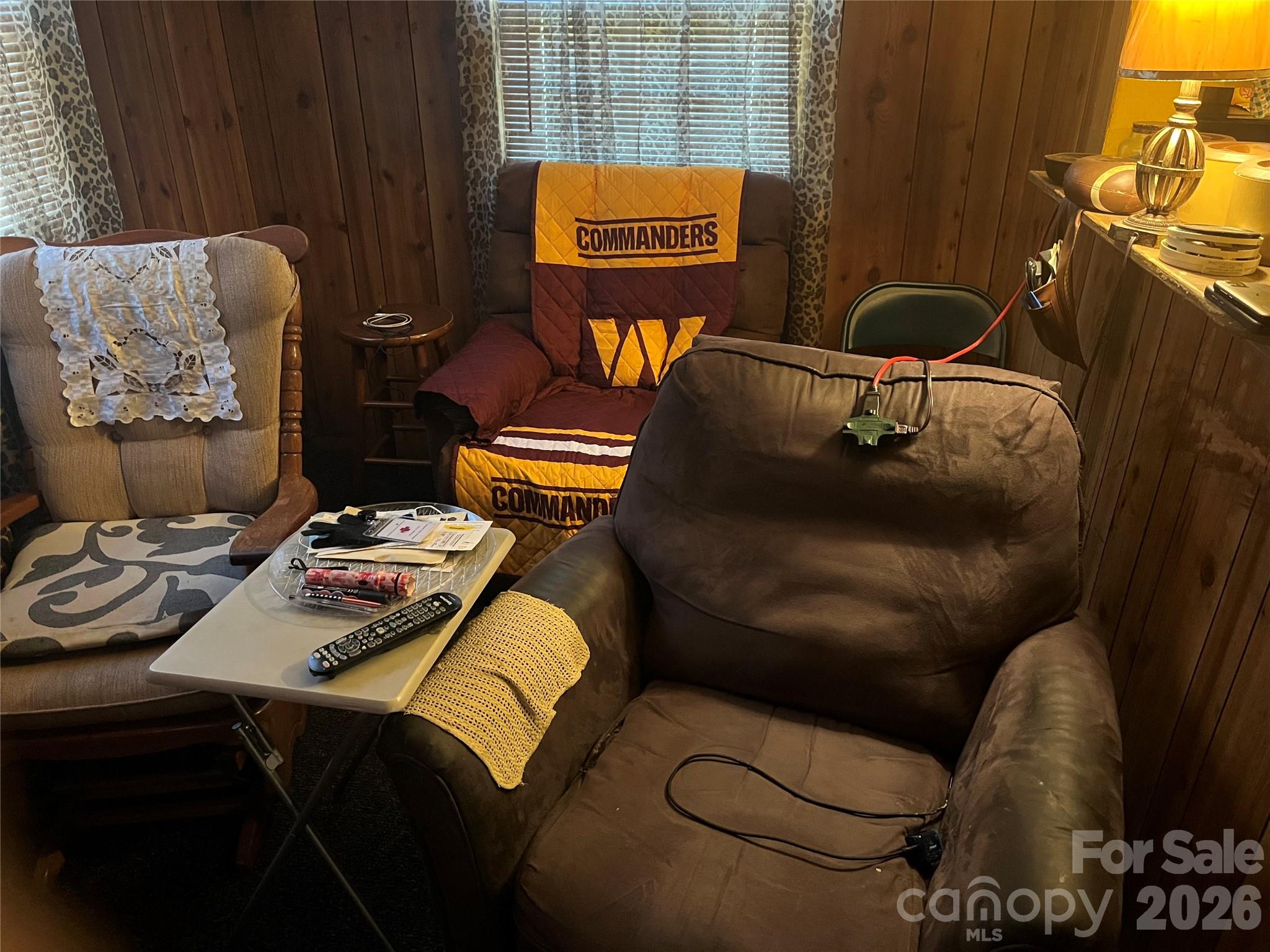 2618 Roslyn Avenue Property Photo 8