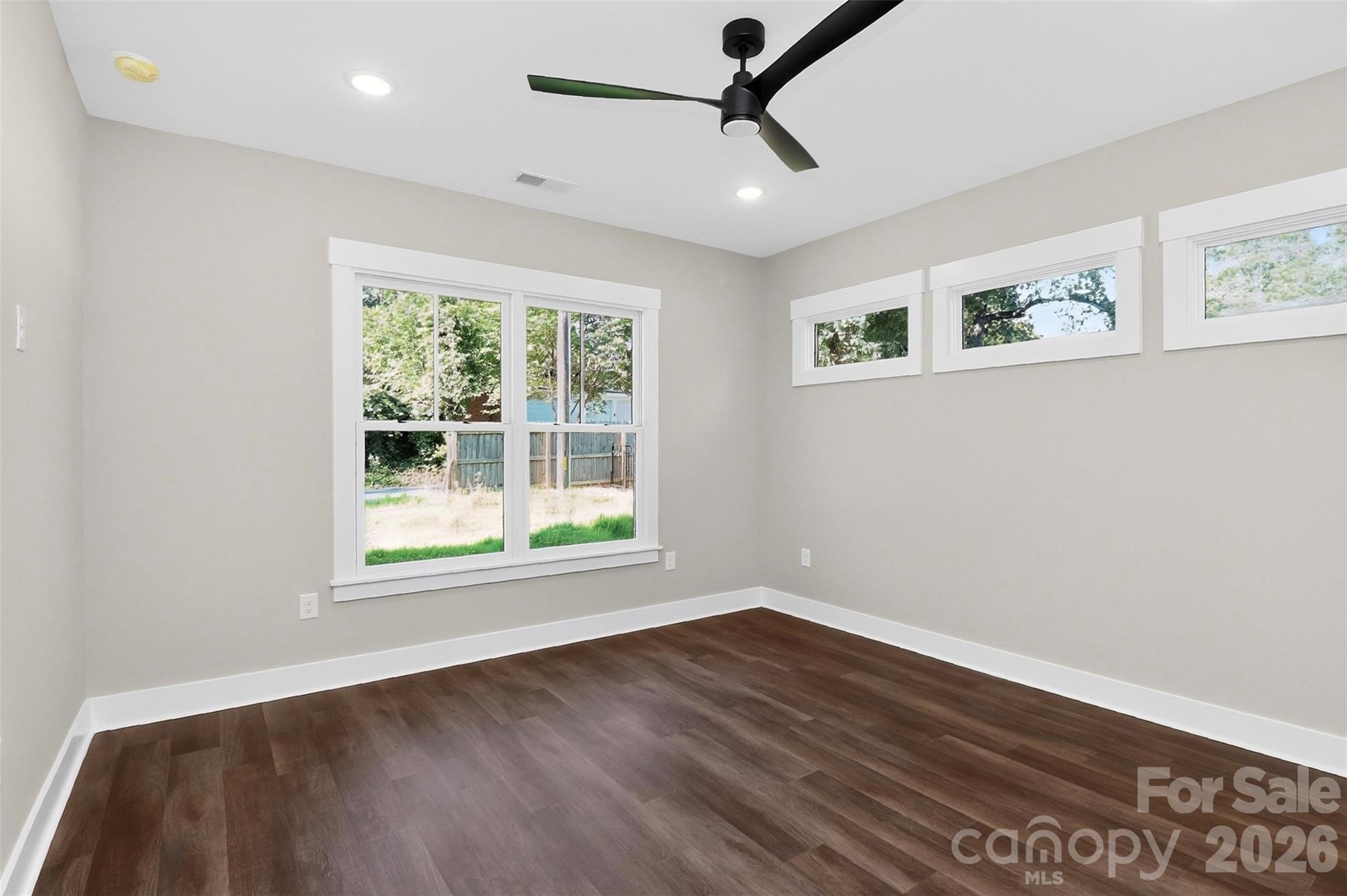 120 S Crawford Street Property Photo 13