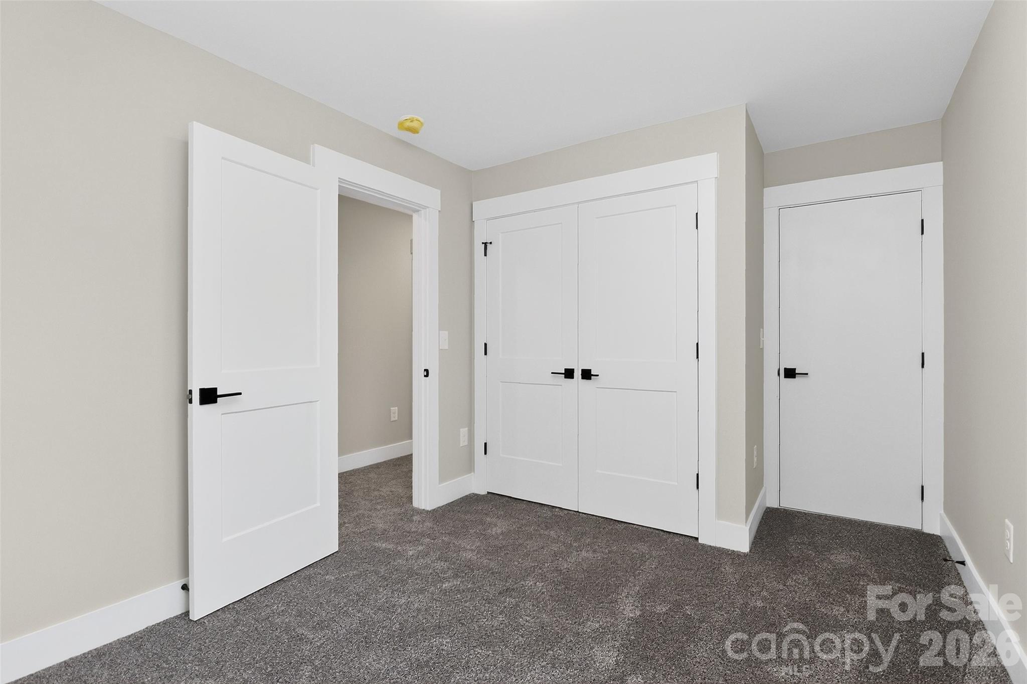 120 S Crawford Street Property Photo 23
