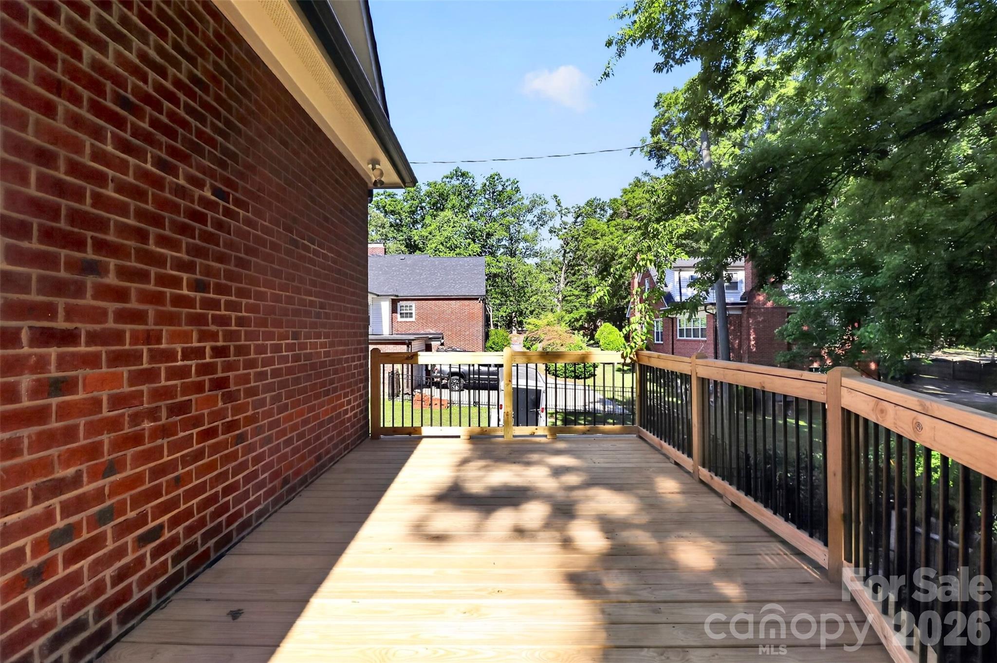 120 S Crawford Street Property Photo 32