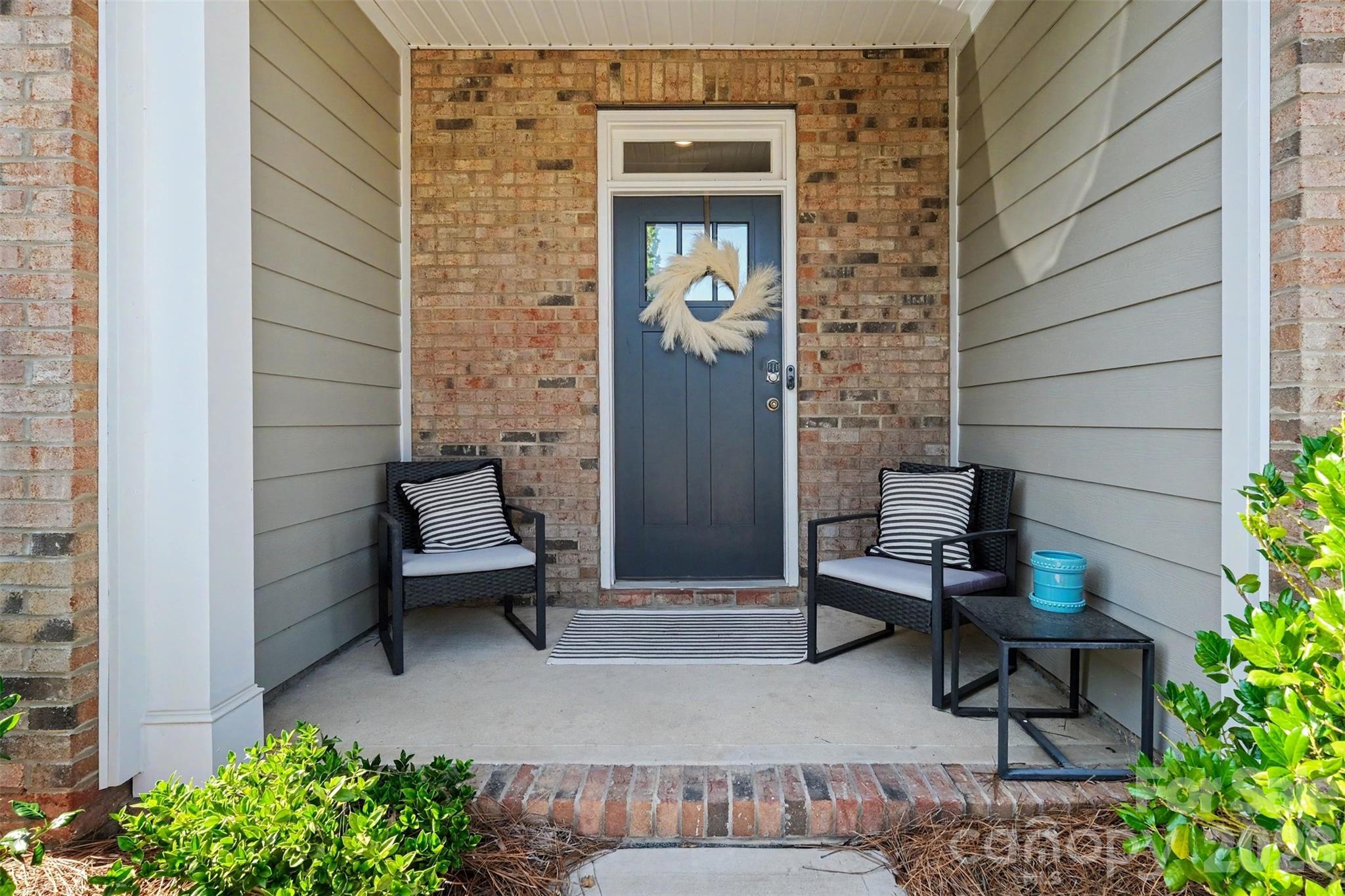 2202 Bexar Trail Property Photo 3