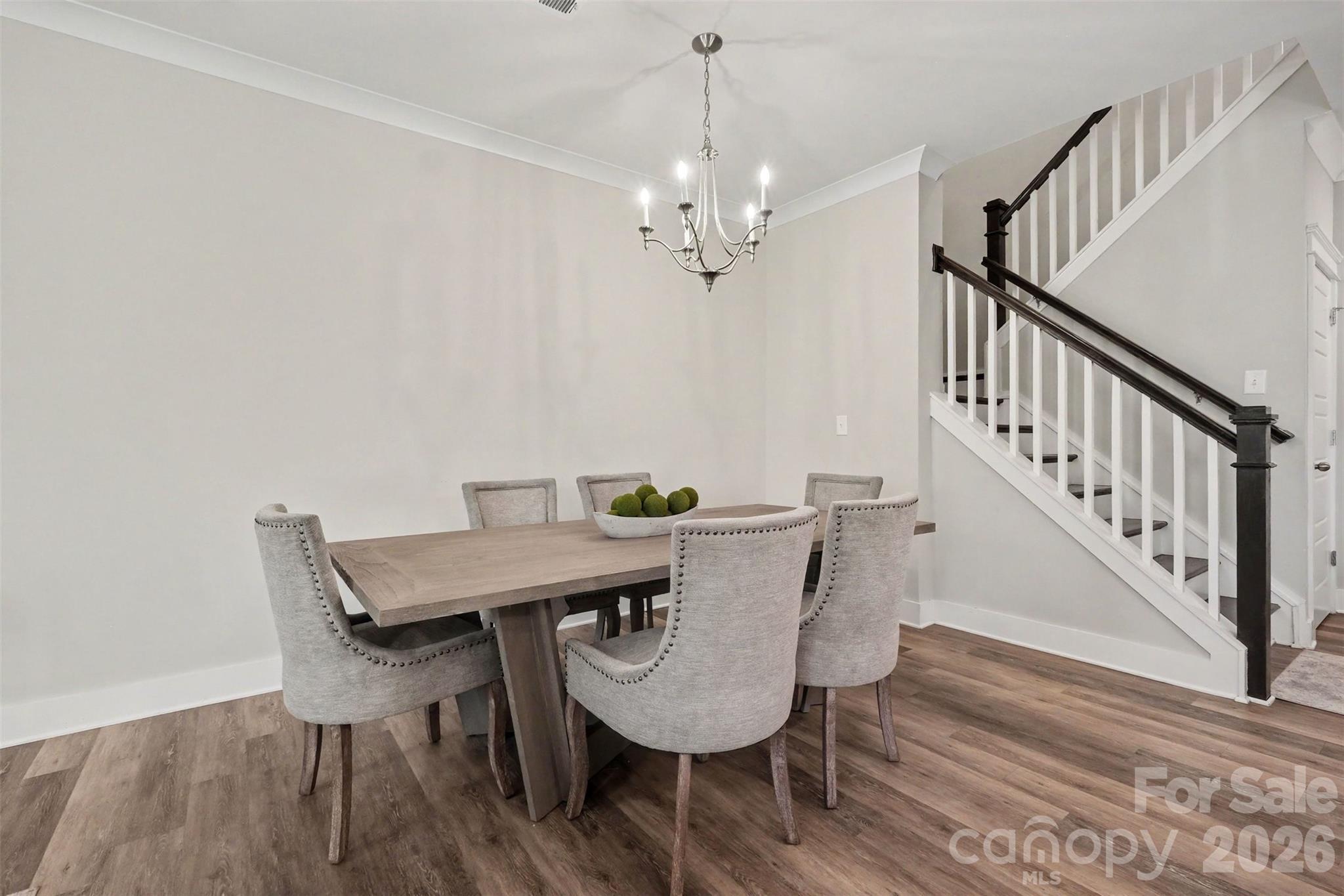 2202 Bexar Trail Property Photo 8