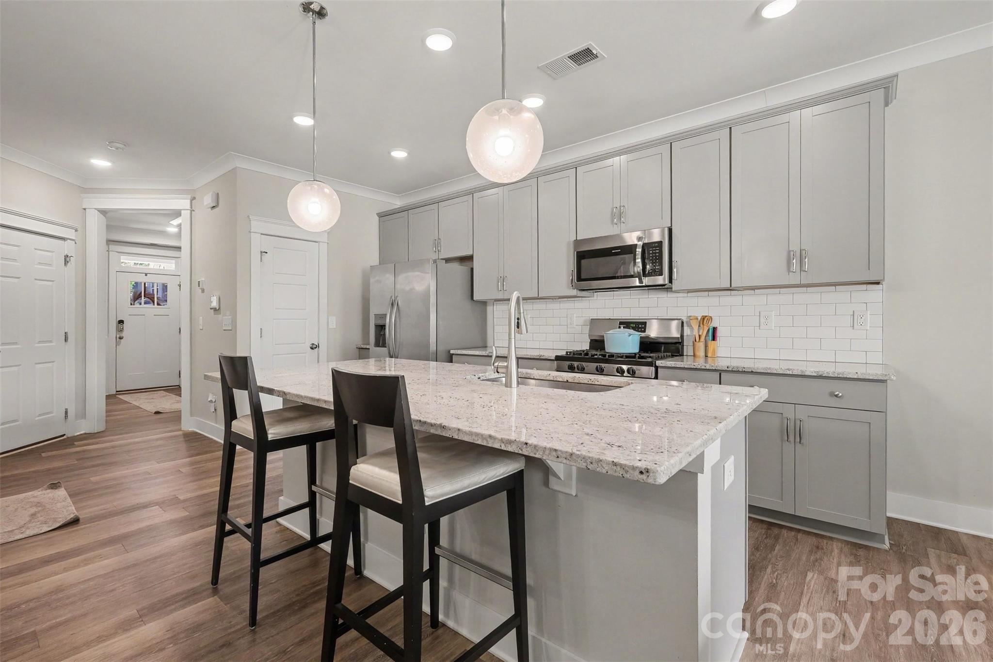 2202 Bexar Trail Property Photo 10