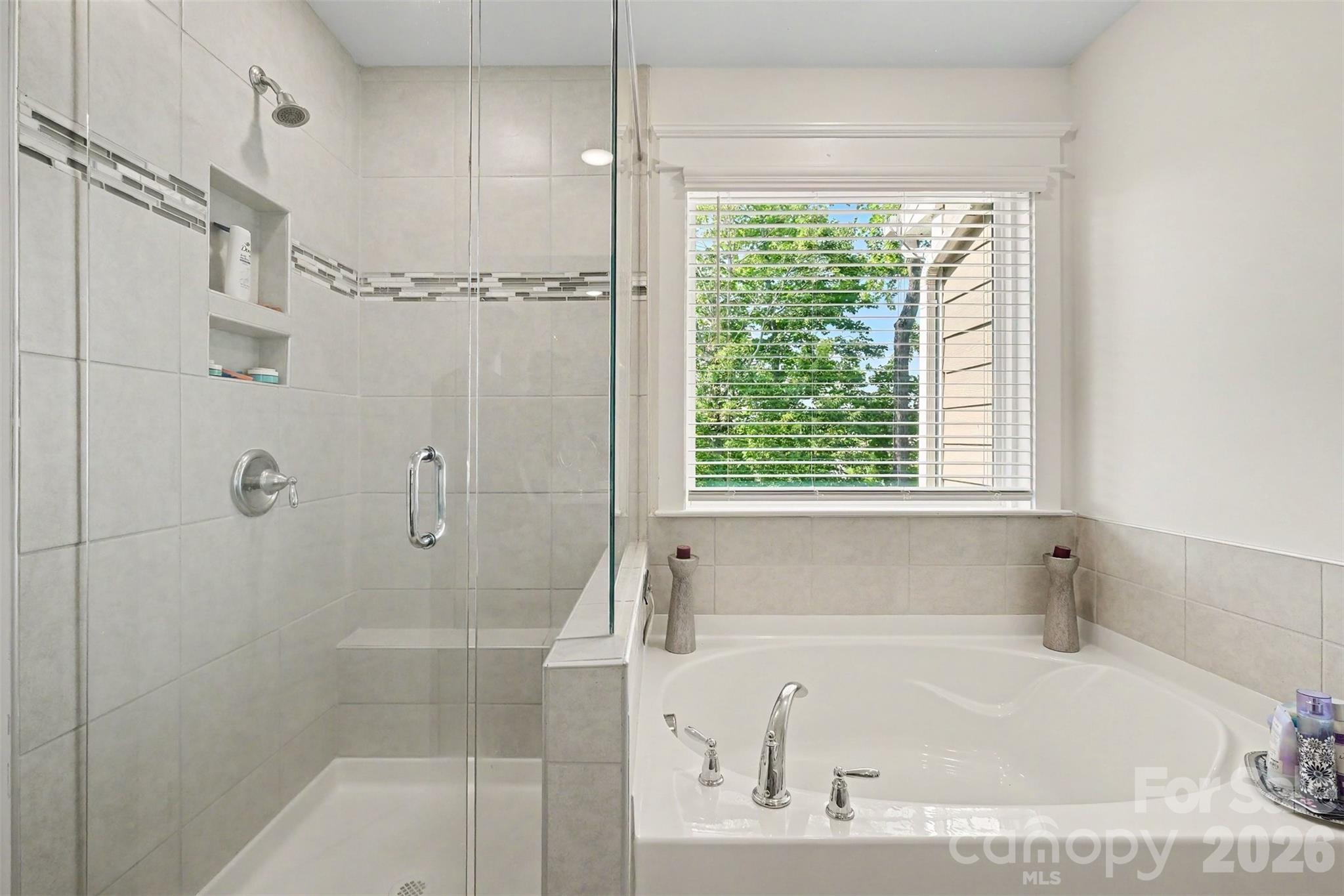 2202 Bexar Trail Property Photo 18