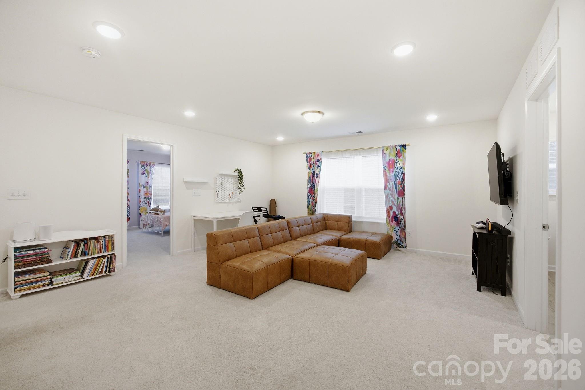 115 Summerhill Drive Property Photo 24