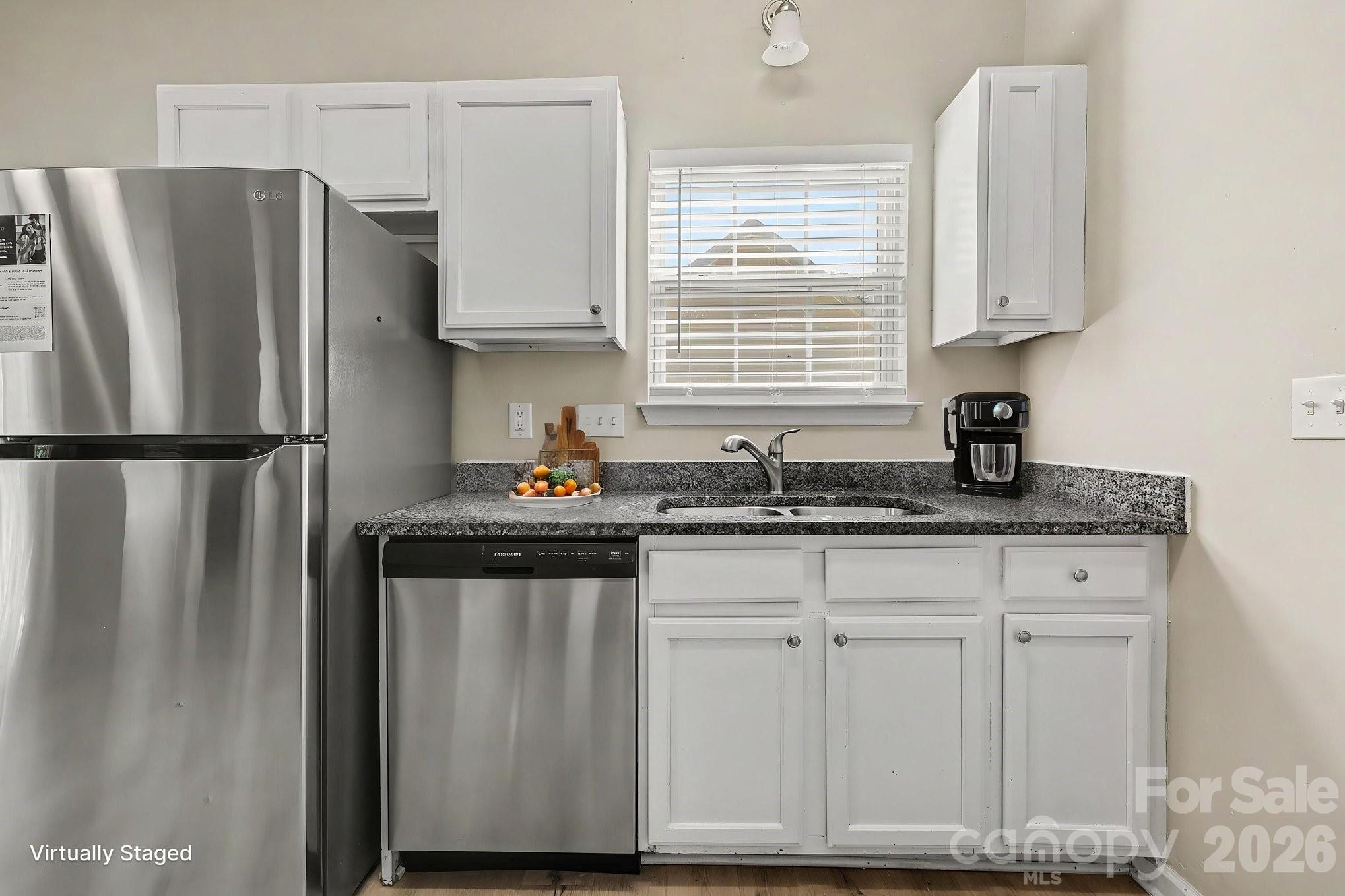 5463 Realtree Lane Property Photo 11