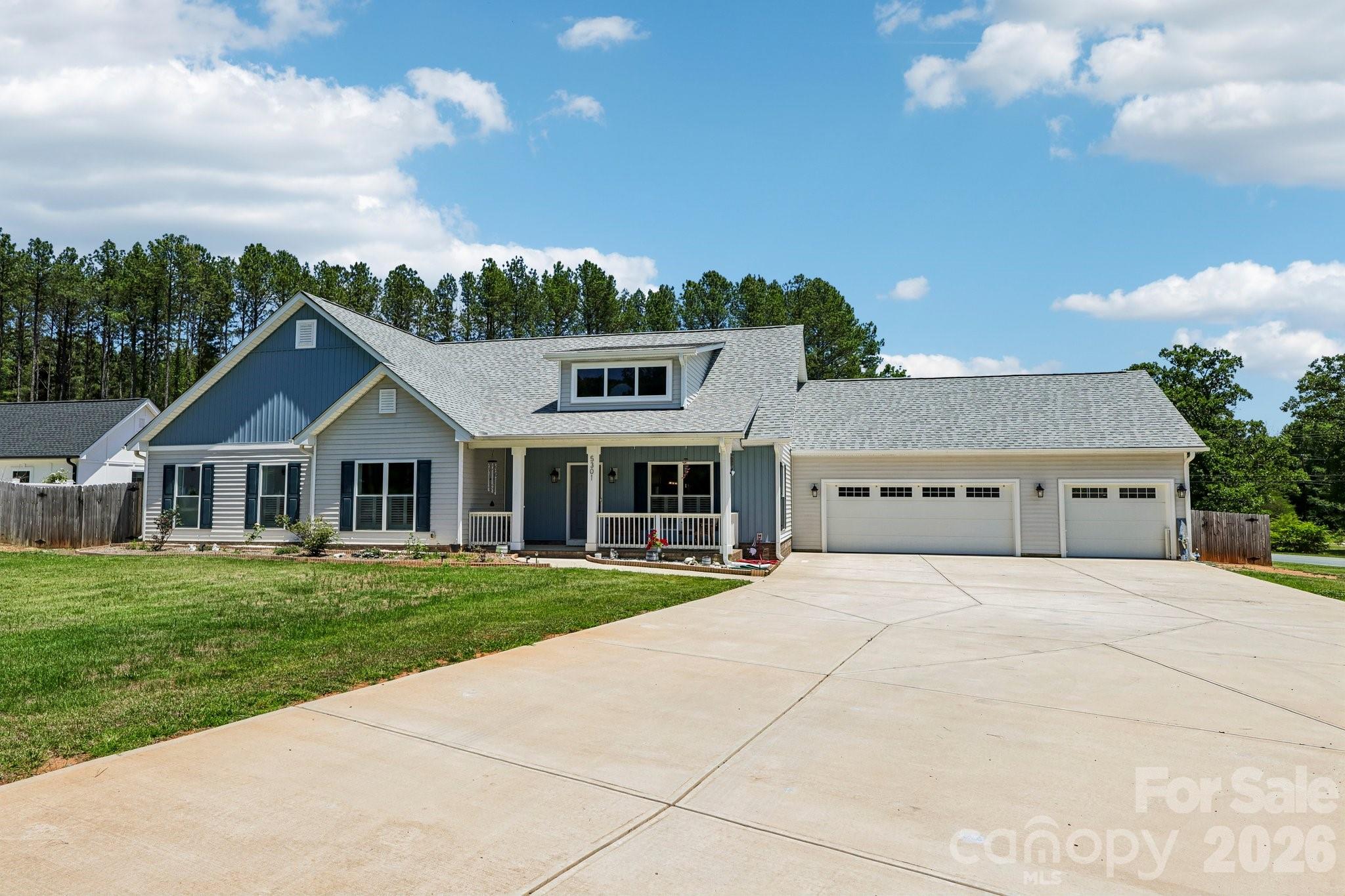 5301 Garden Gate Drive Property Photo 1