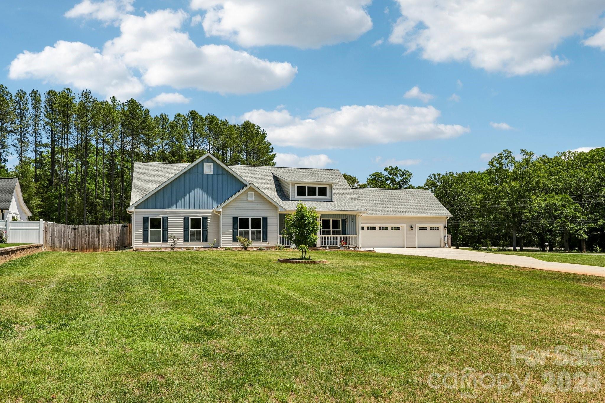 5301 Garden Gate Drive Property Photo 2