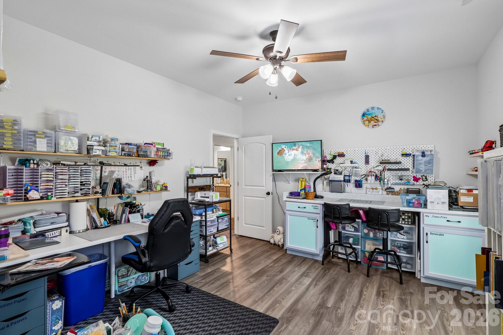 5301 Garden Gate Drive Property Photo 20