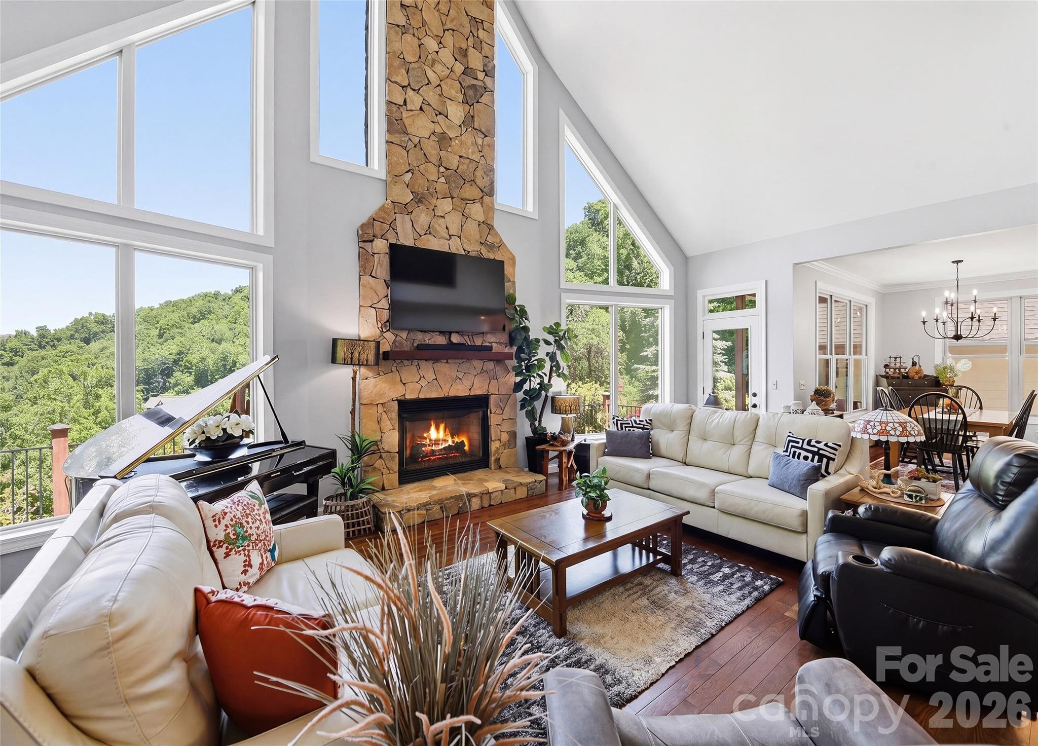737 Traditions Way Property Photo 6