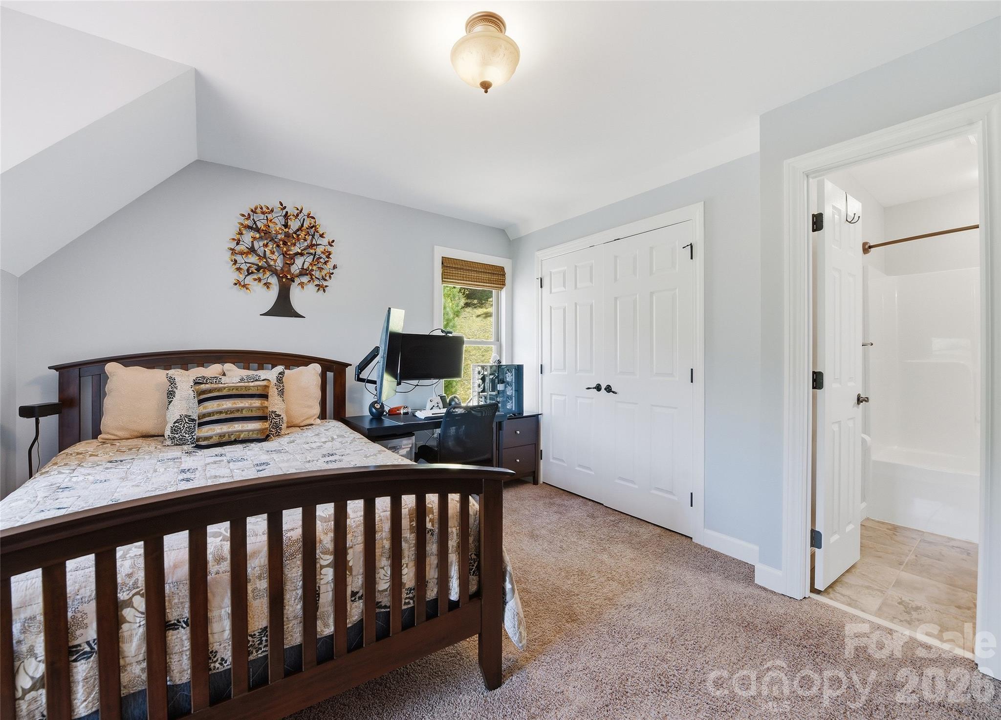 737 Traditions Way Property Photo 20