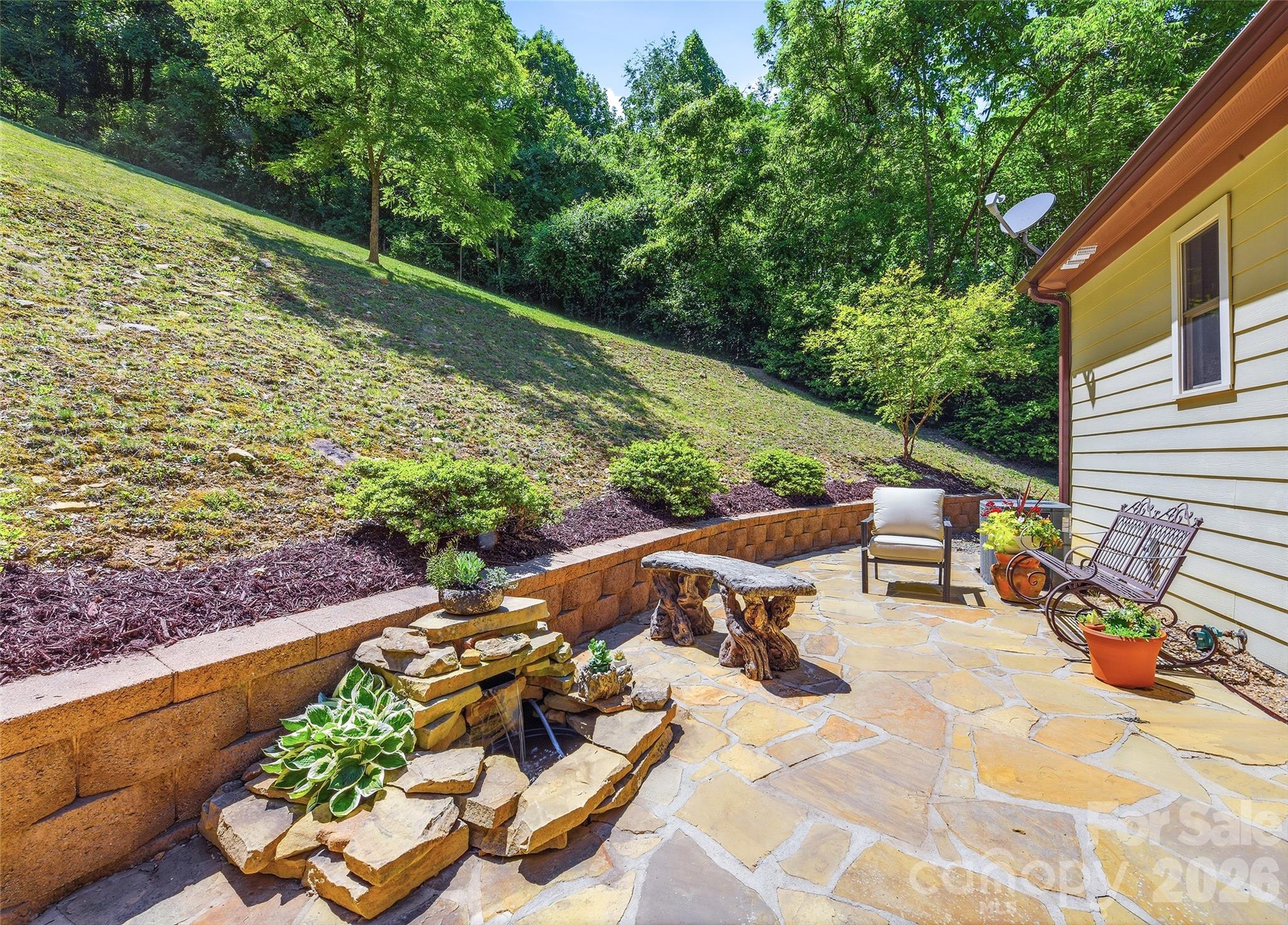737 Traditions Way Property Photo 23