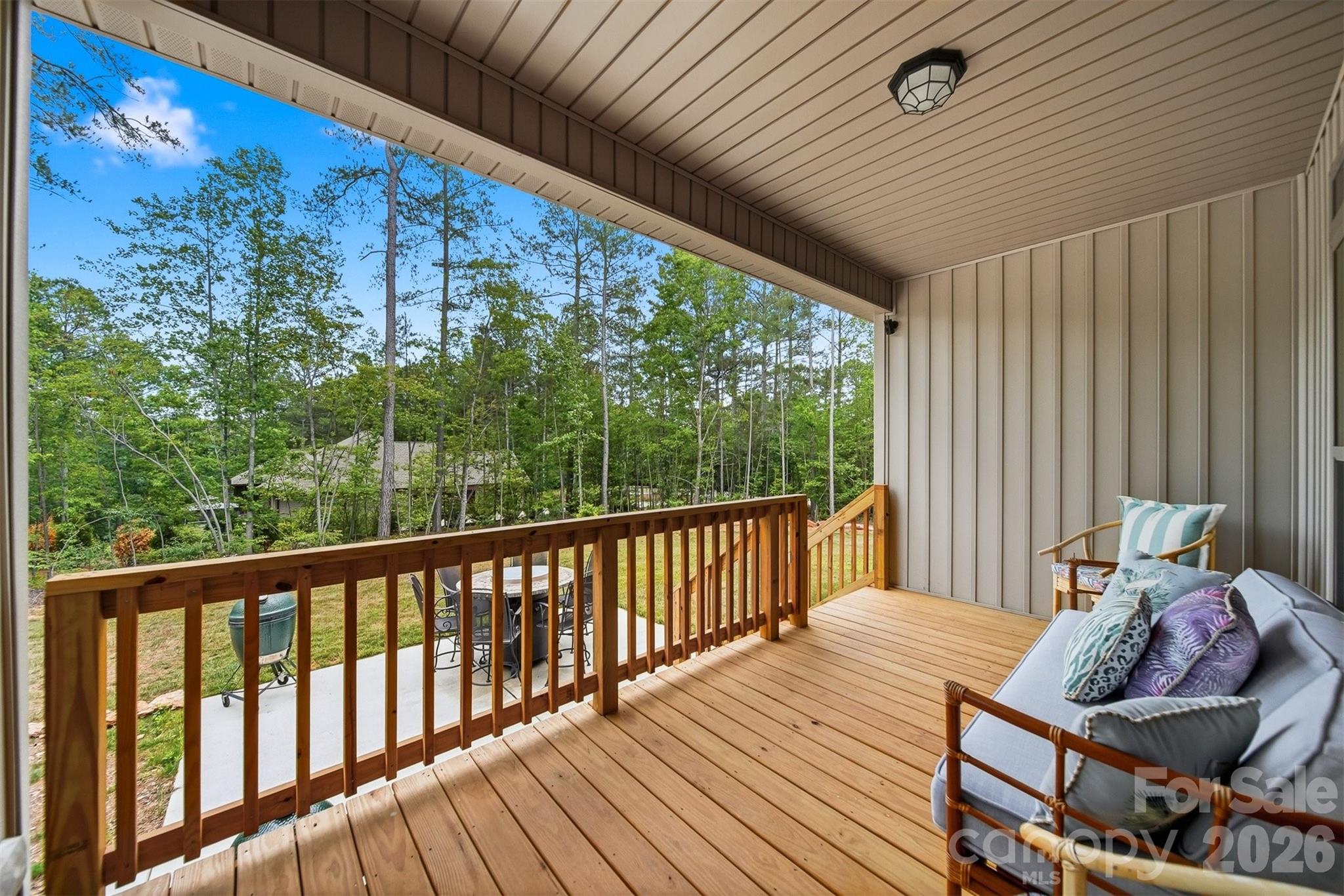 111 Lakefront Drive Property Photo 32